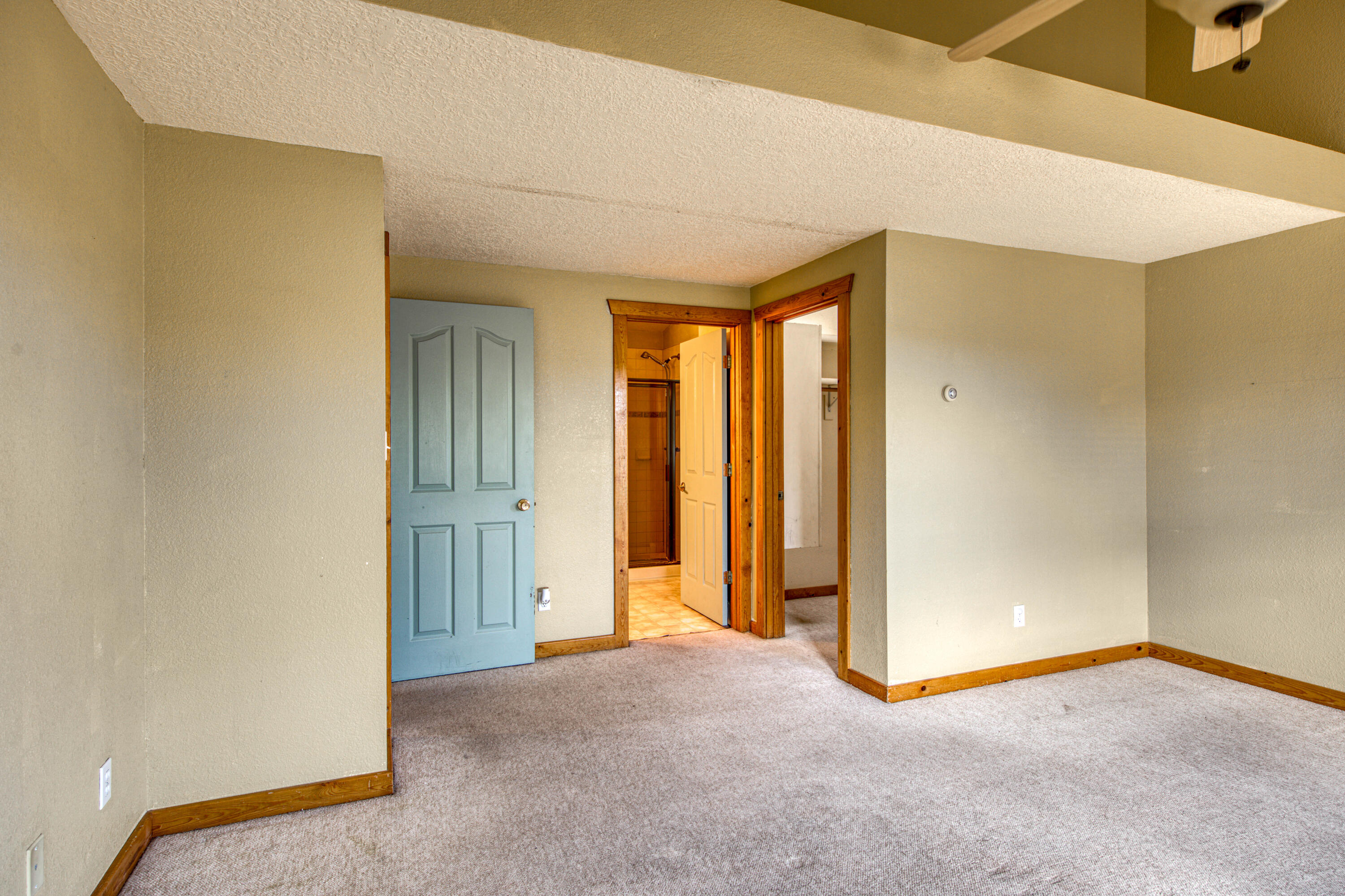 10 QUAIL RUN Road