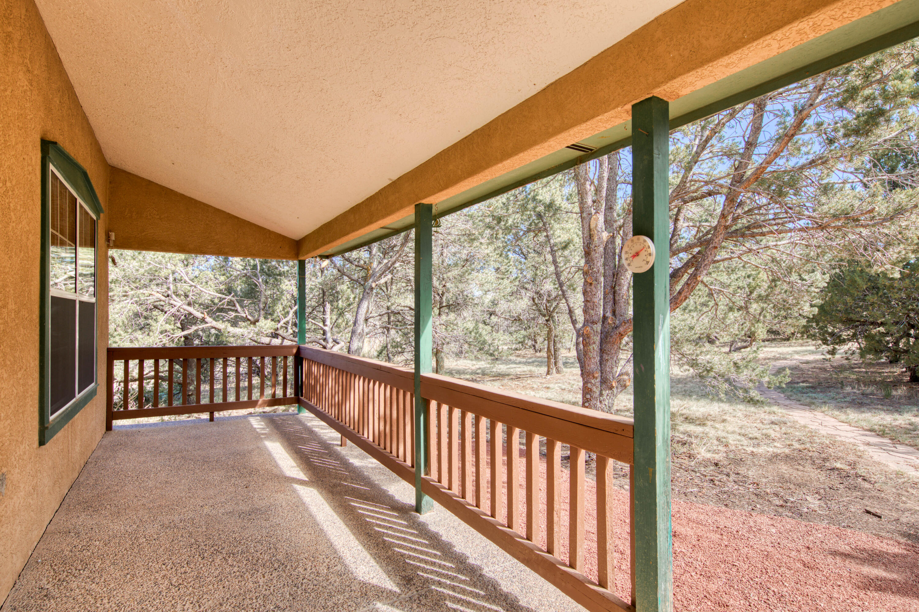 10 QUAIL RUN Road