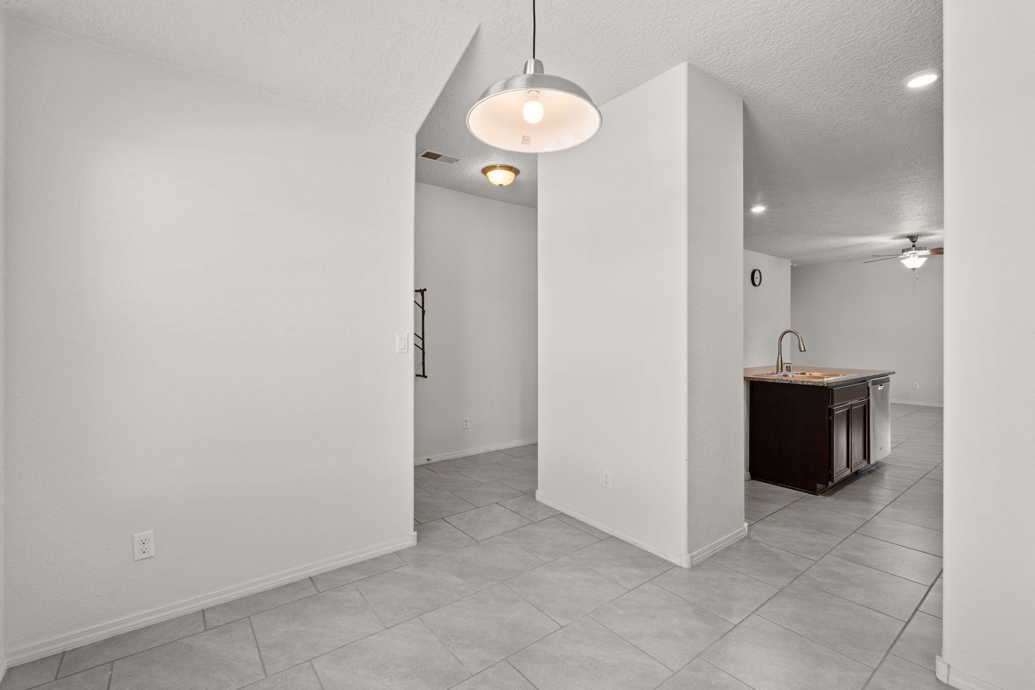 2315 DEL TIMBRE Lane SW