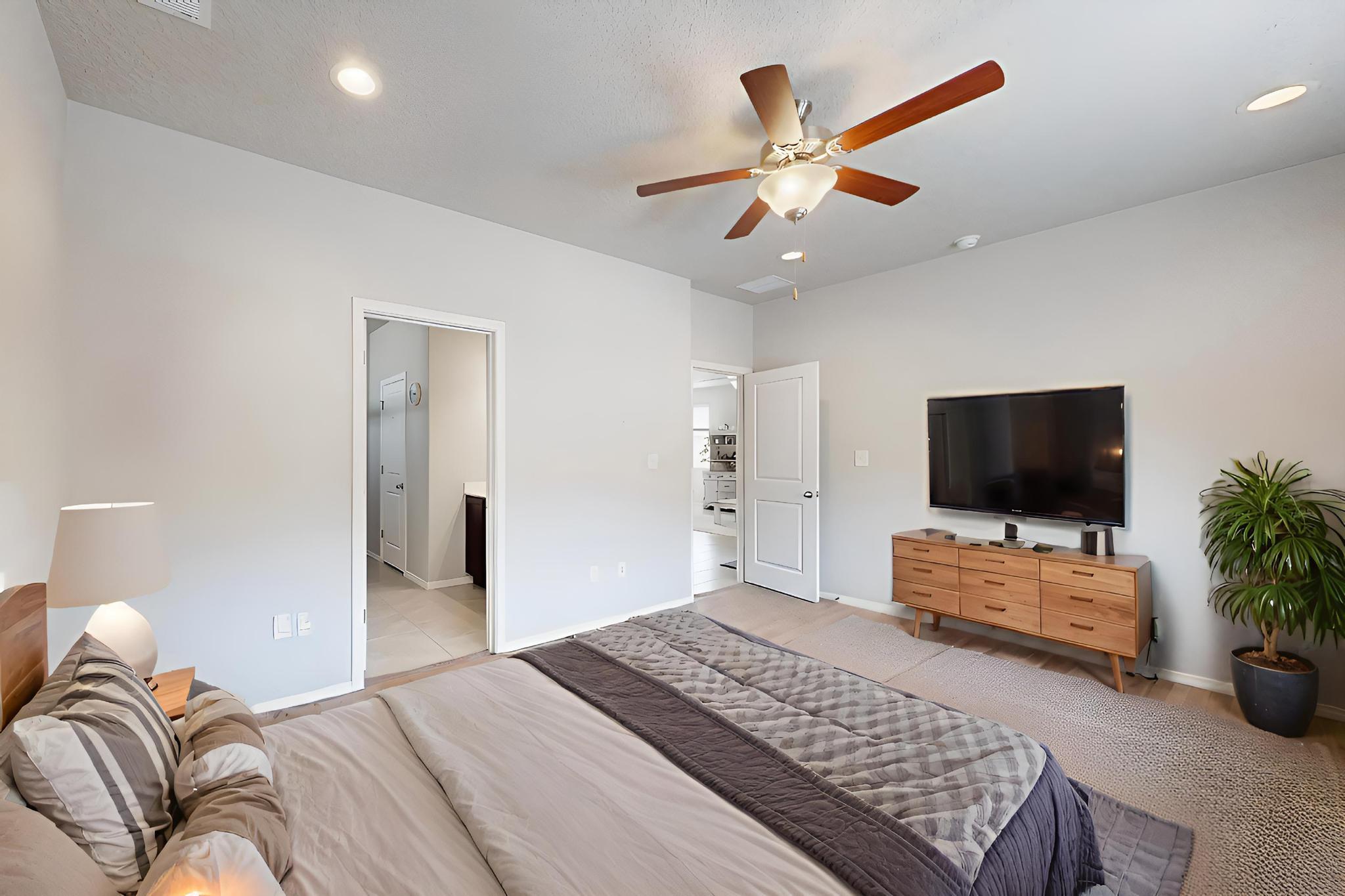 1854 VALLE VISTA Road NW