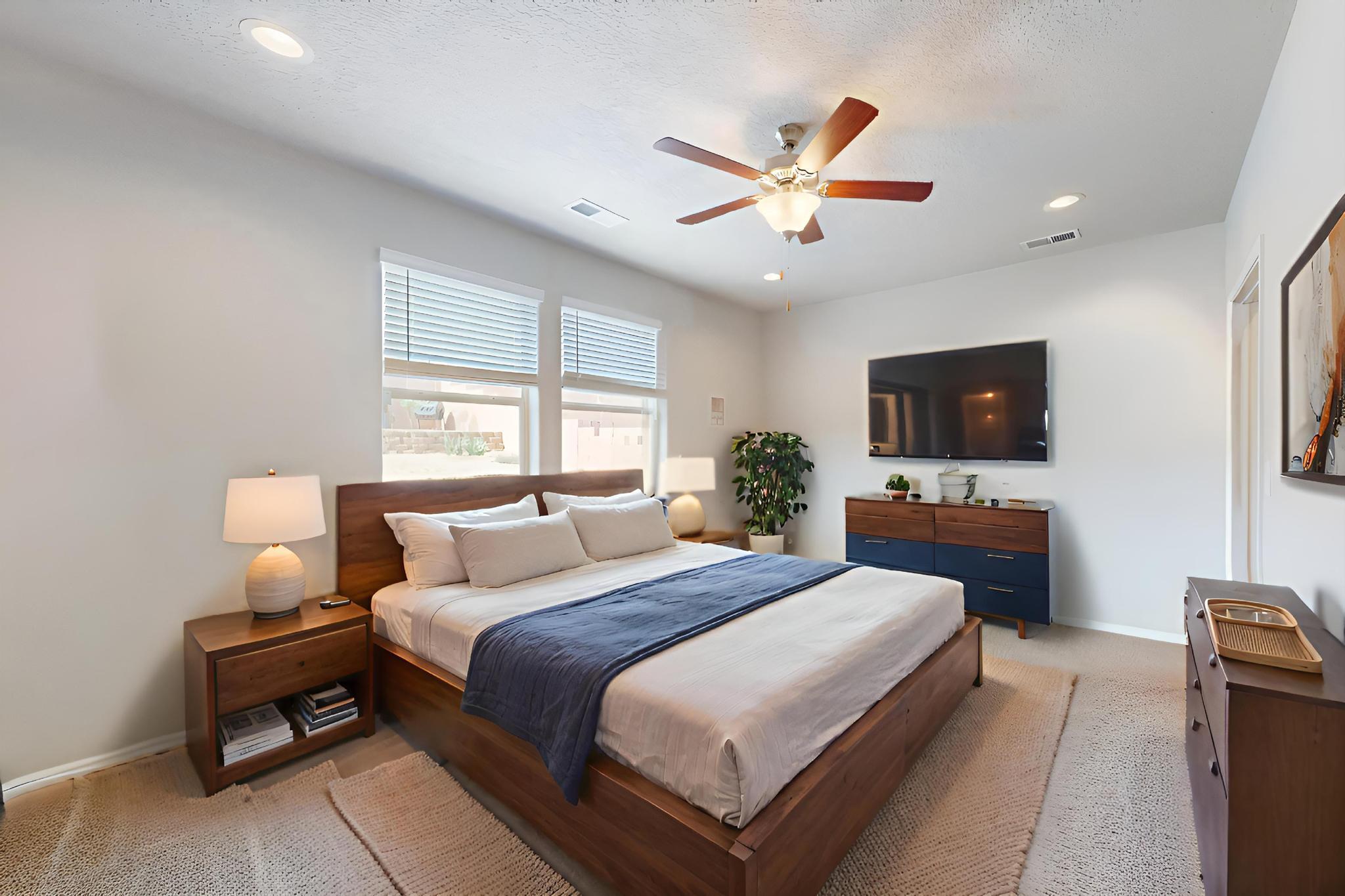 1854 VALLE VISTA Road NW