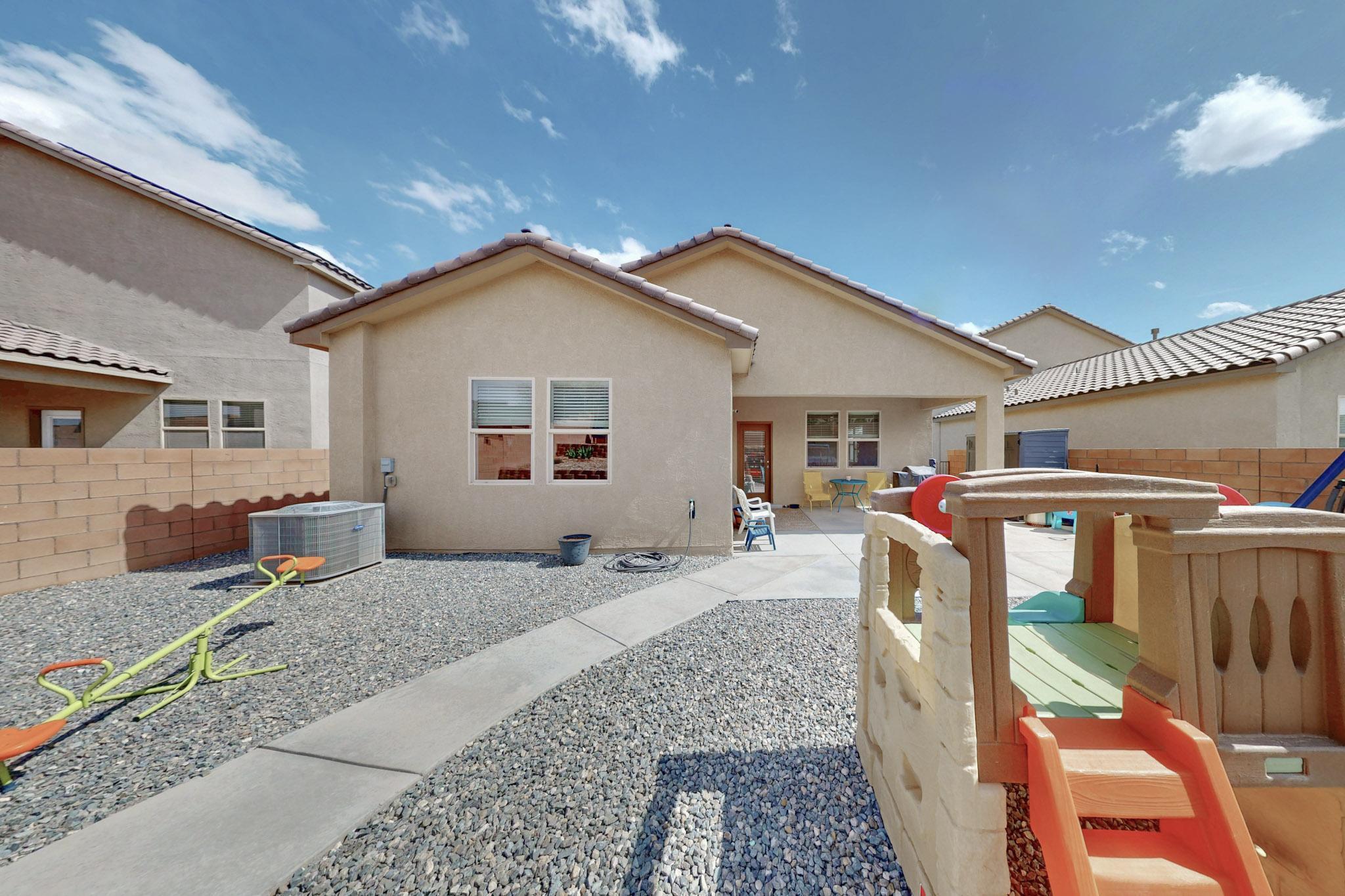 1854 VALLE VISTA Road NW