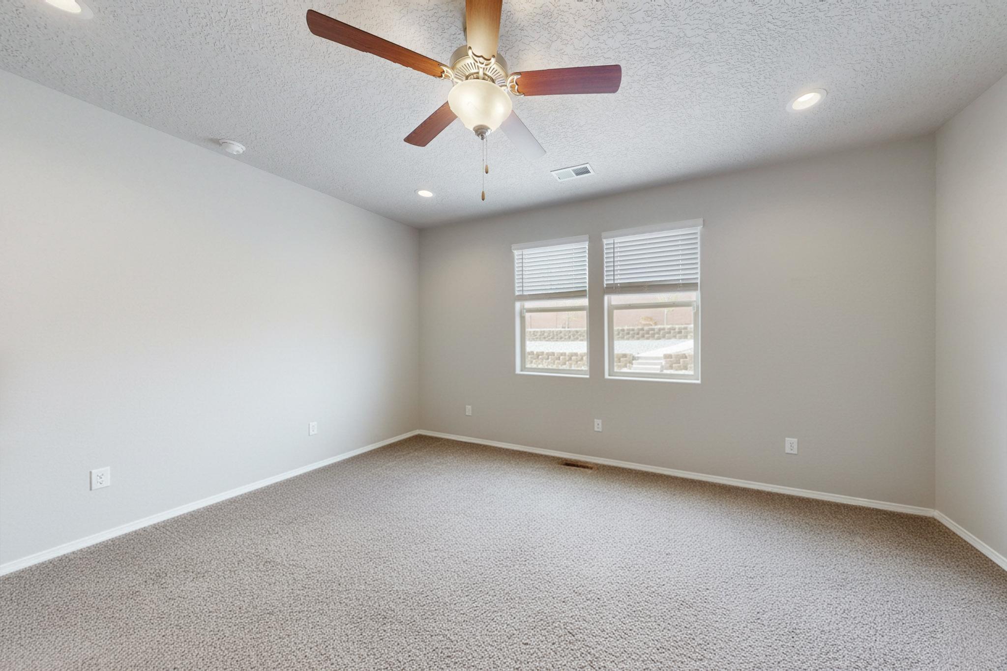 1854 VALLE VISTA Road NW