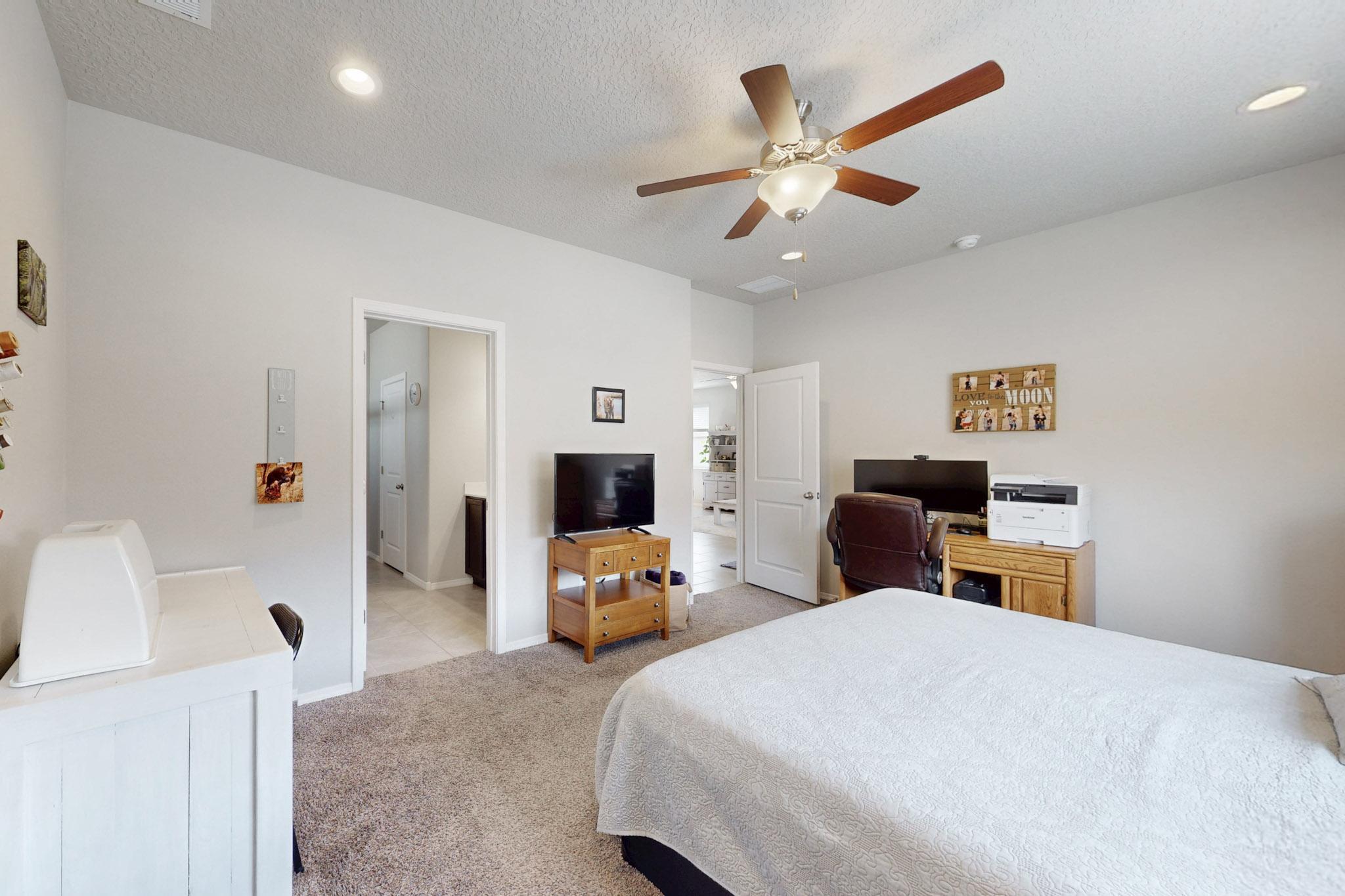 1854 VALLE VISTA Road NW
