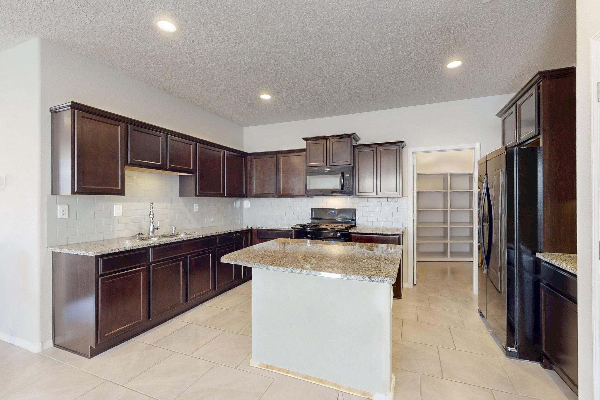 1854 VALLE VISTA Road NW