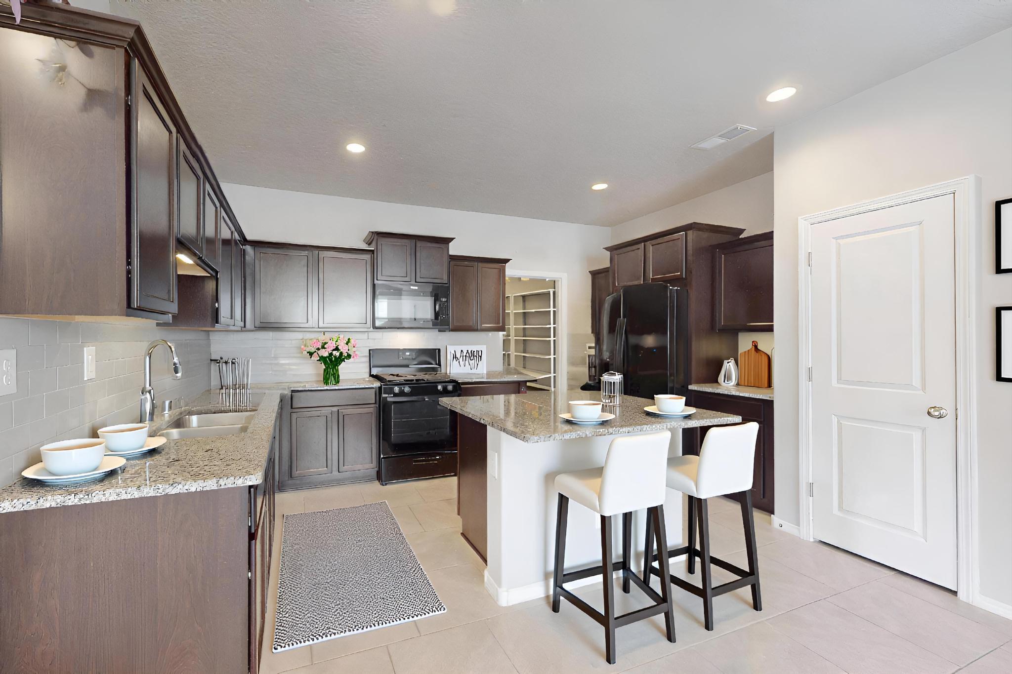 1854 VALLE VISTA Road NW