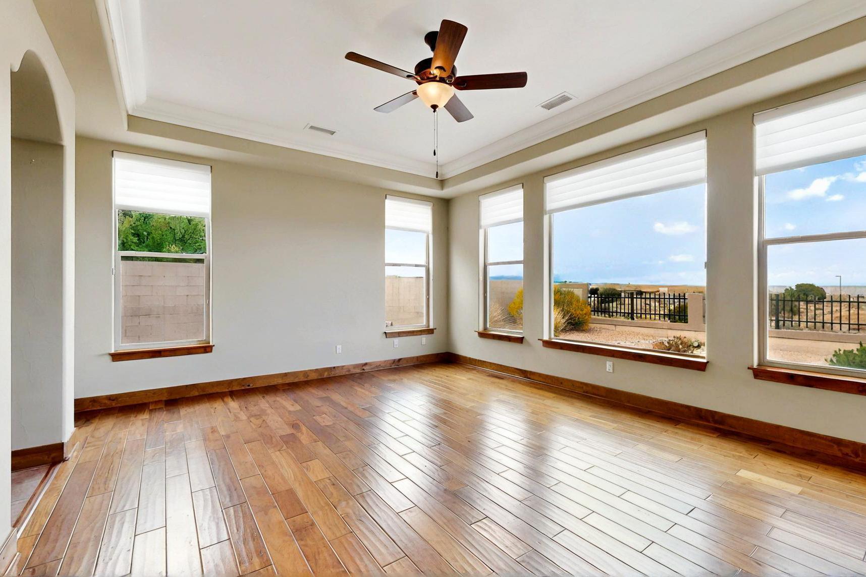 2413 DESERT VIEW Road NE