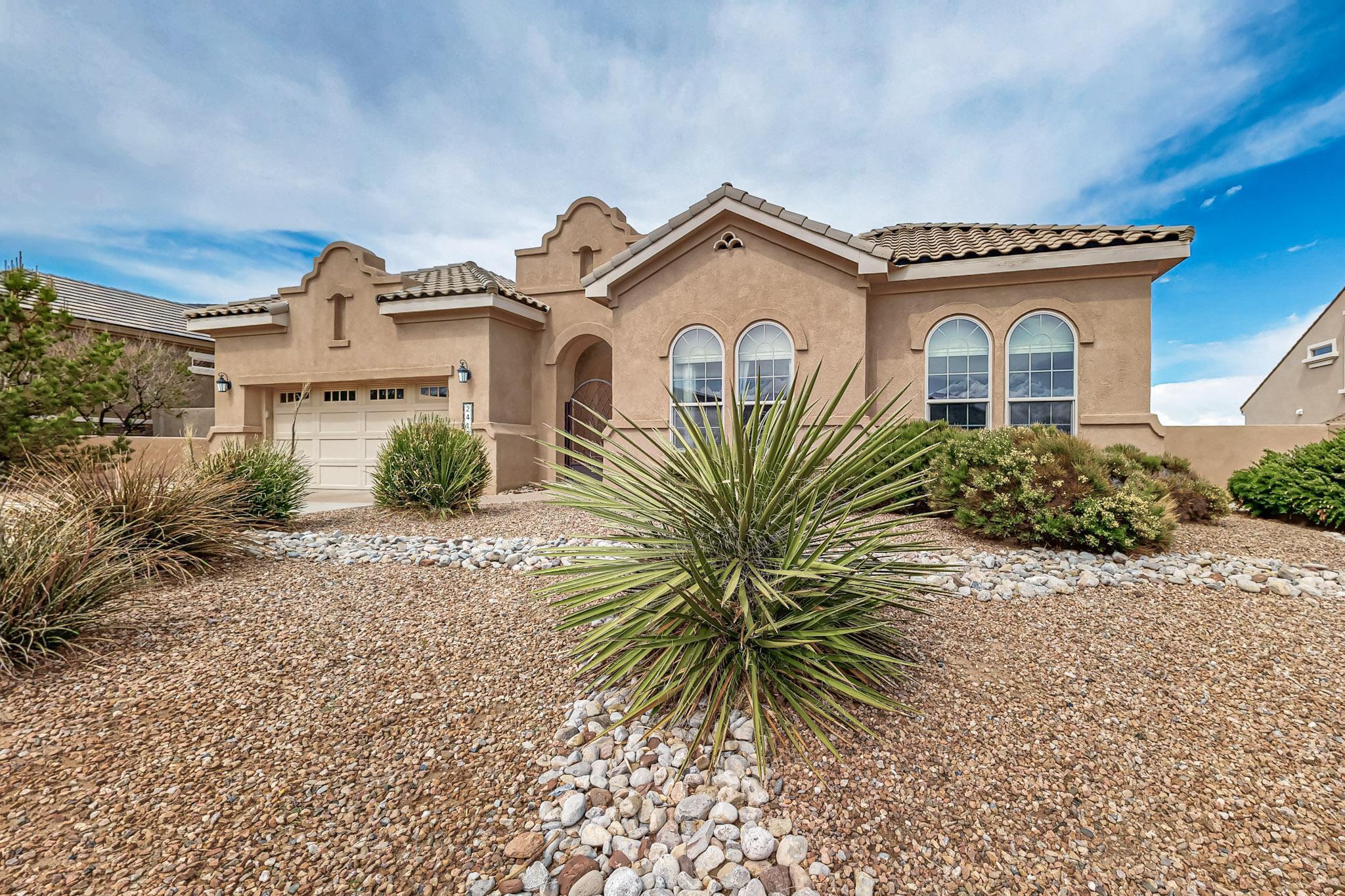 2413 DESERT VIEW Road NE