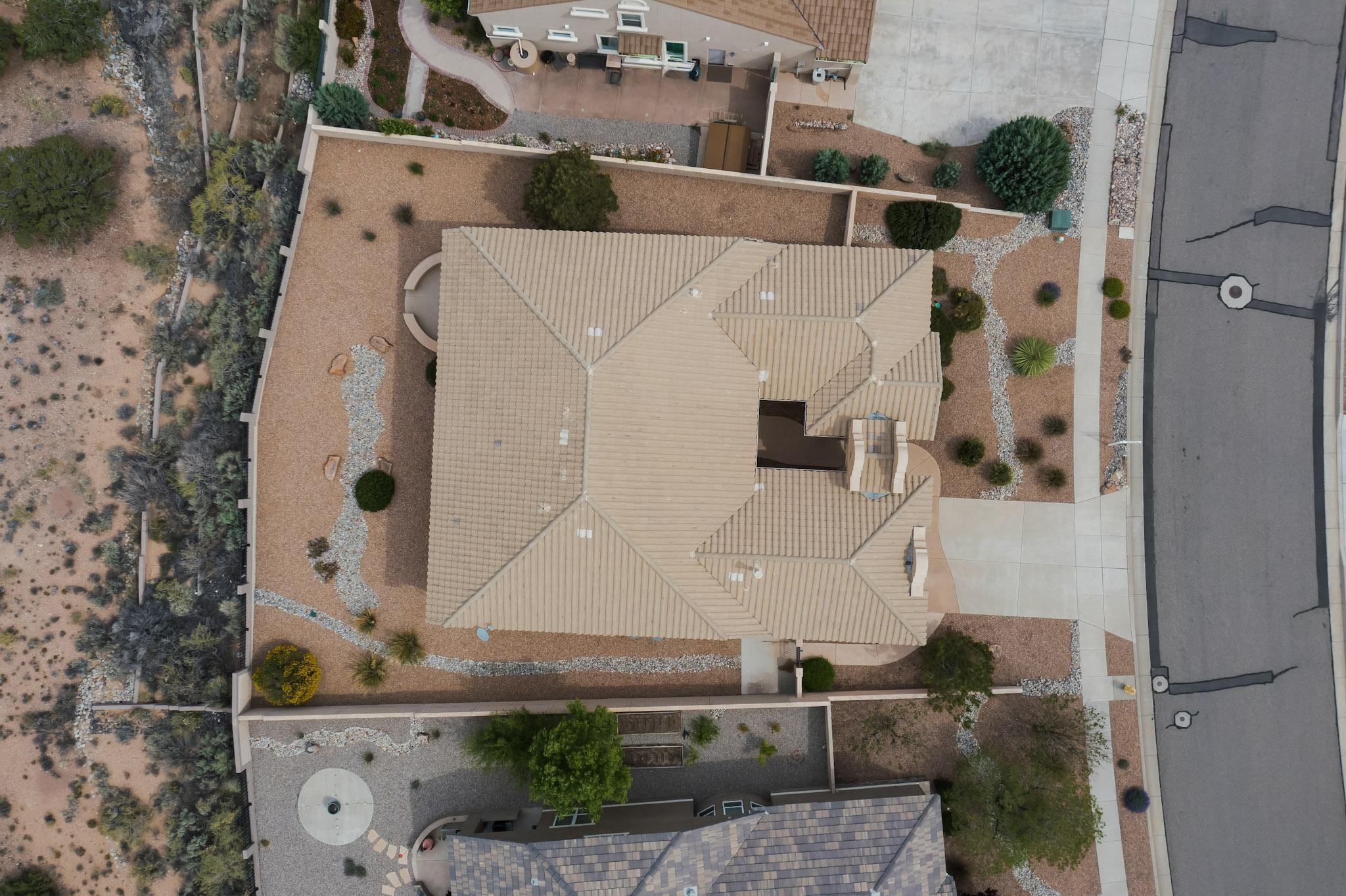 2413 DESERT VIEW Road NE