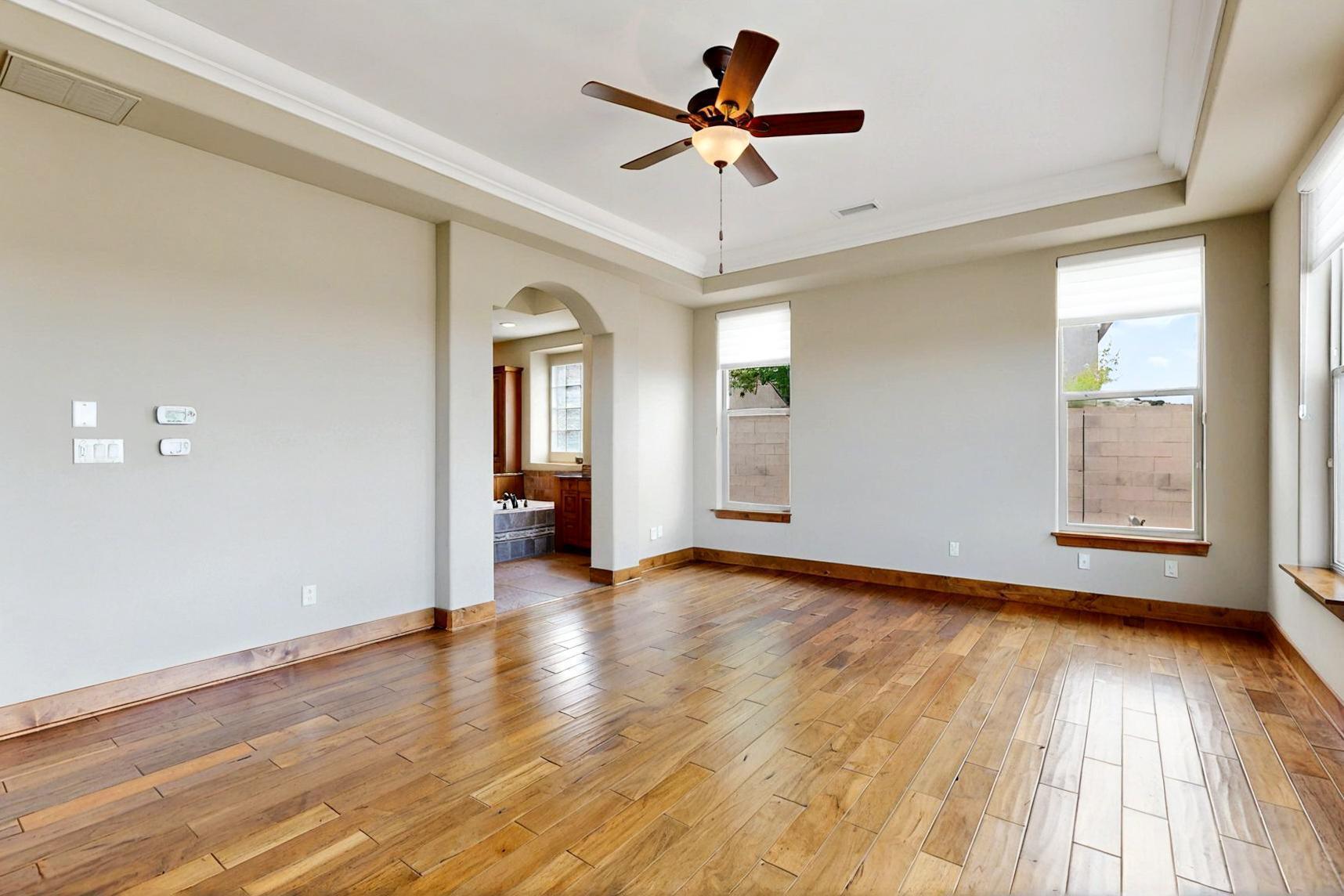 2413 DESERT VIEW Road NE