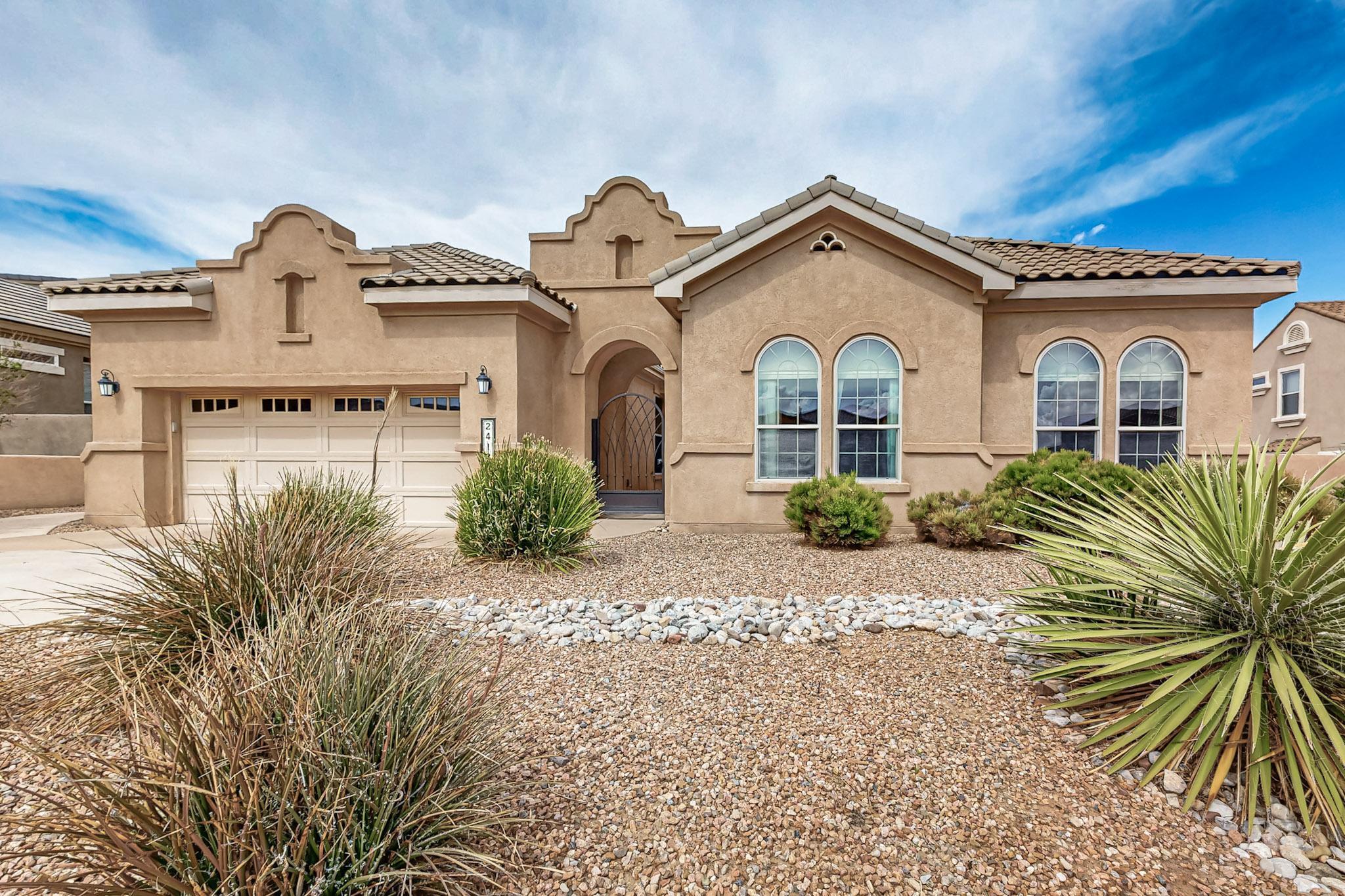 2413 DESERT VIEW Road NE