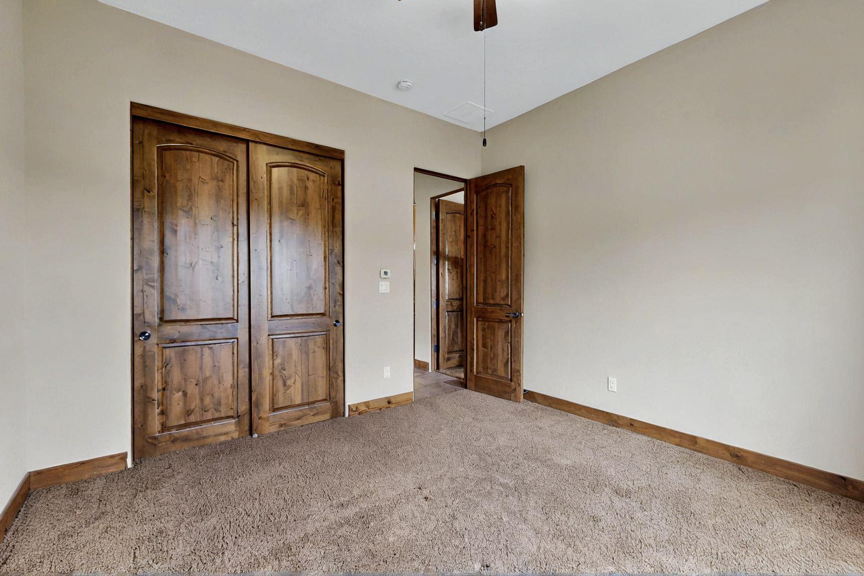 2413 DESERT VIEW Road NE