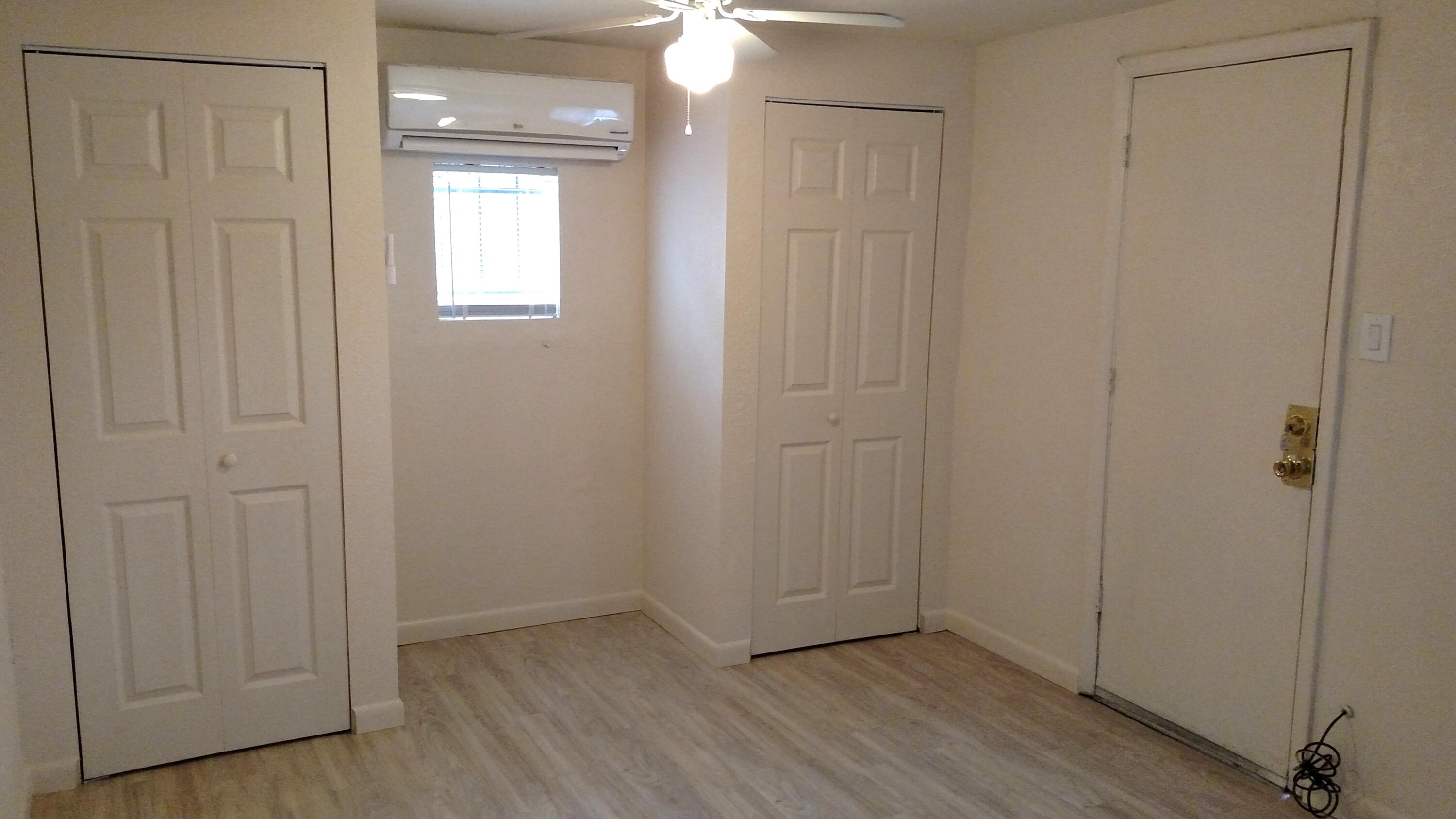 300 TULANE Drive SE