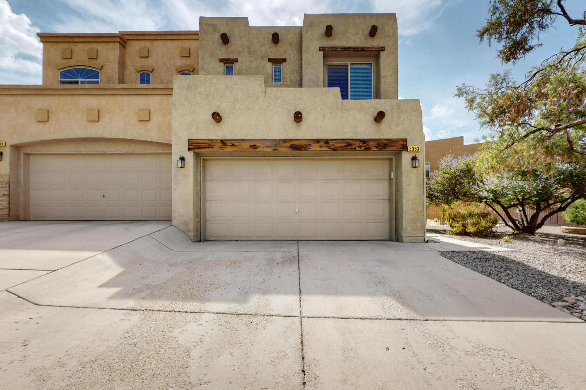 2353 CORTINA Loop SE