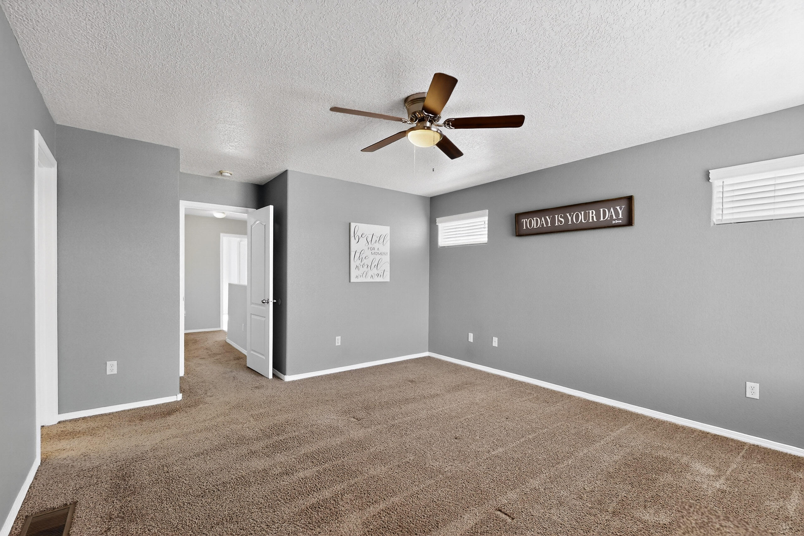 2353 CORTINA Loop SE