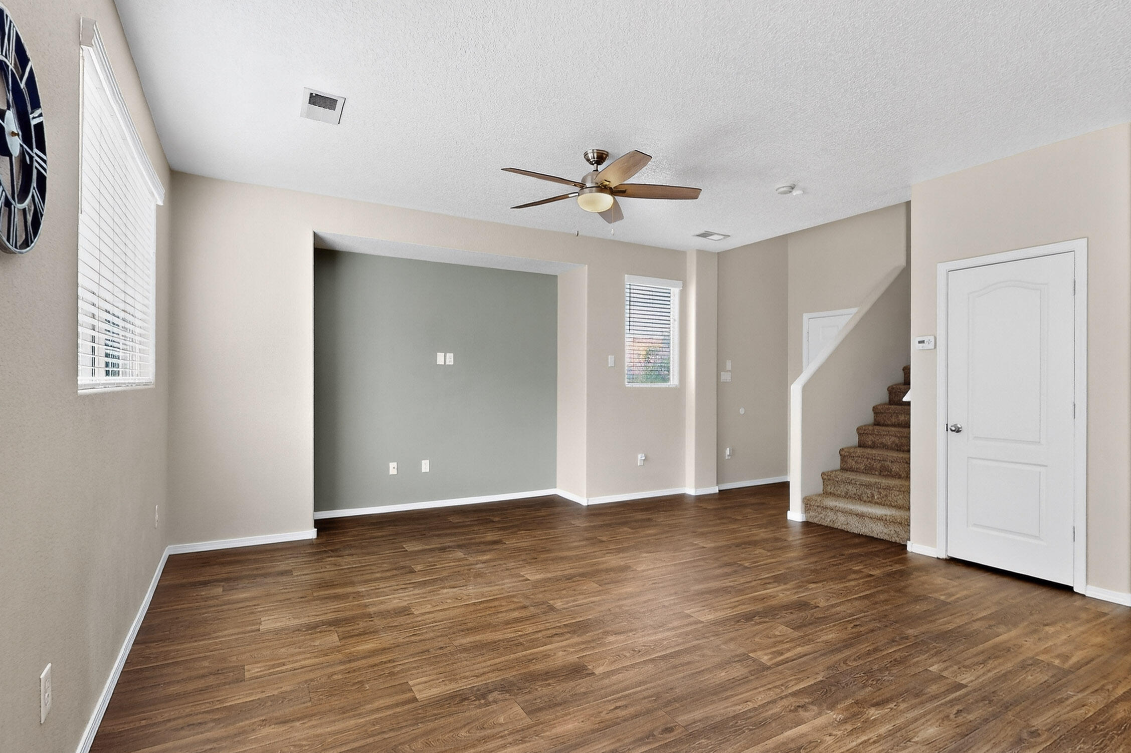 2353 CORTINA Loop SE