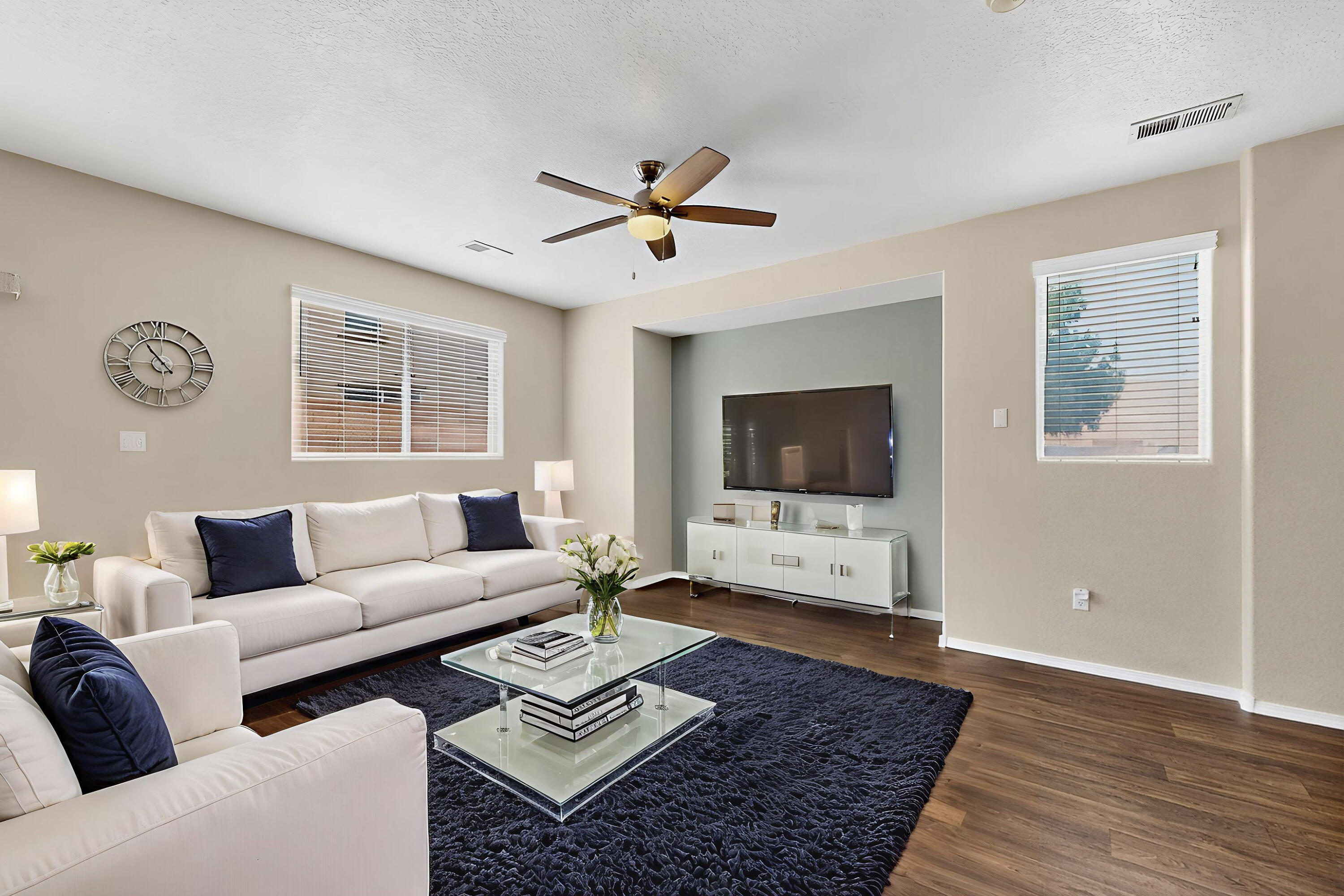 2353 CORTINA Loop SE