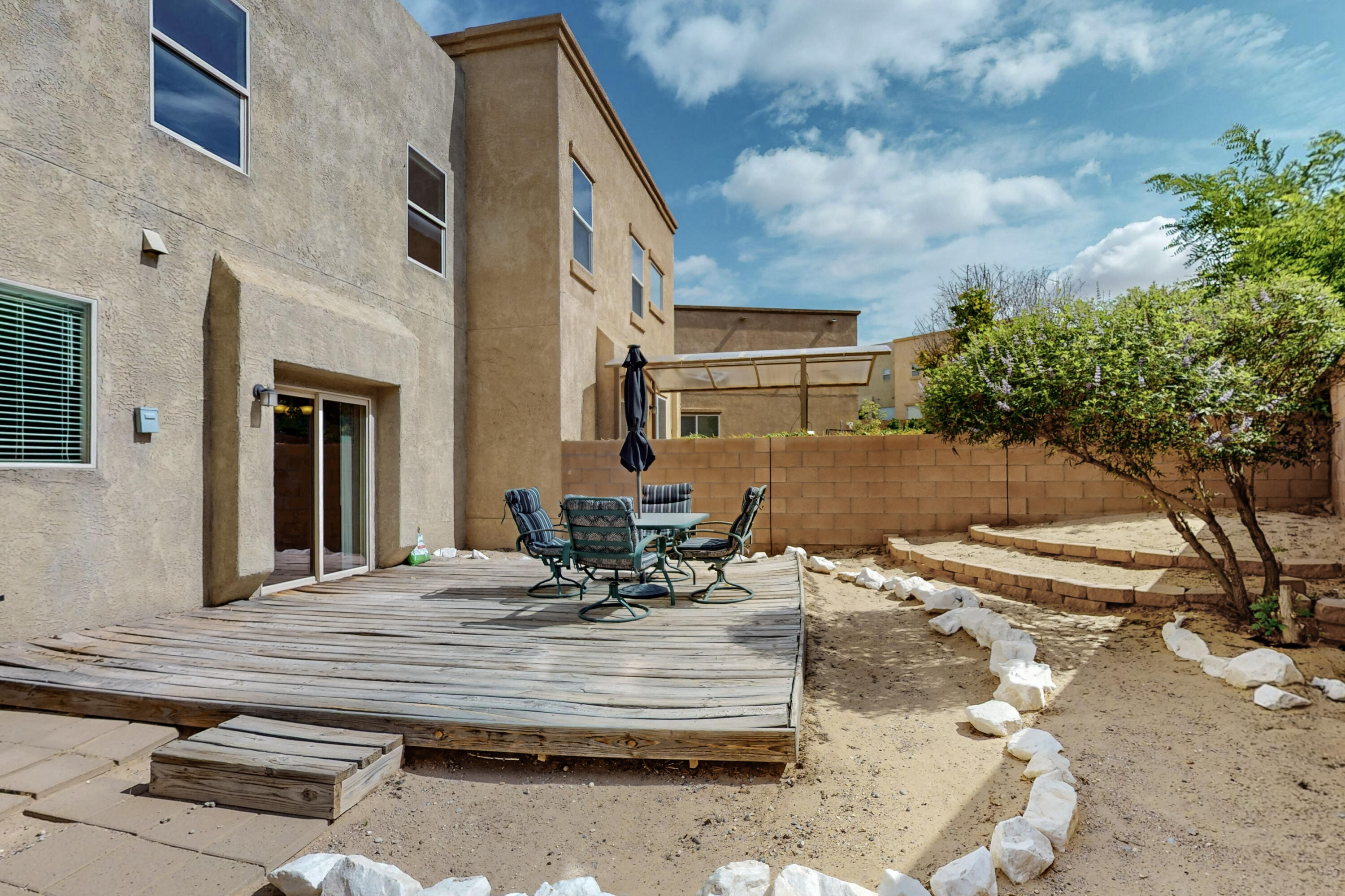 2353 CORTINA Loop SE