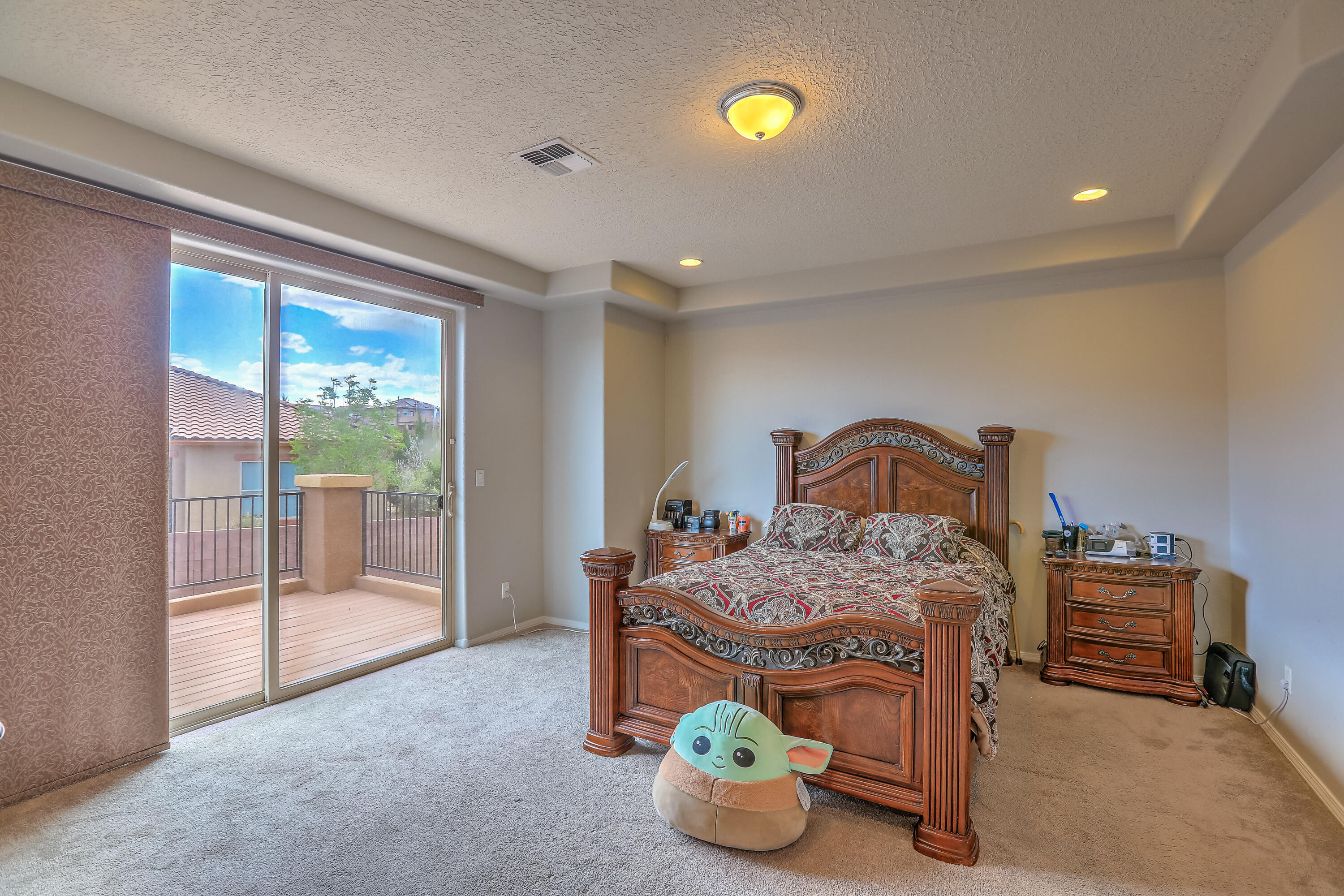 45 VISTA HERMOSA Place NE