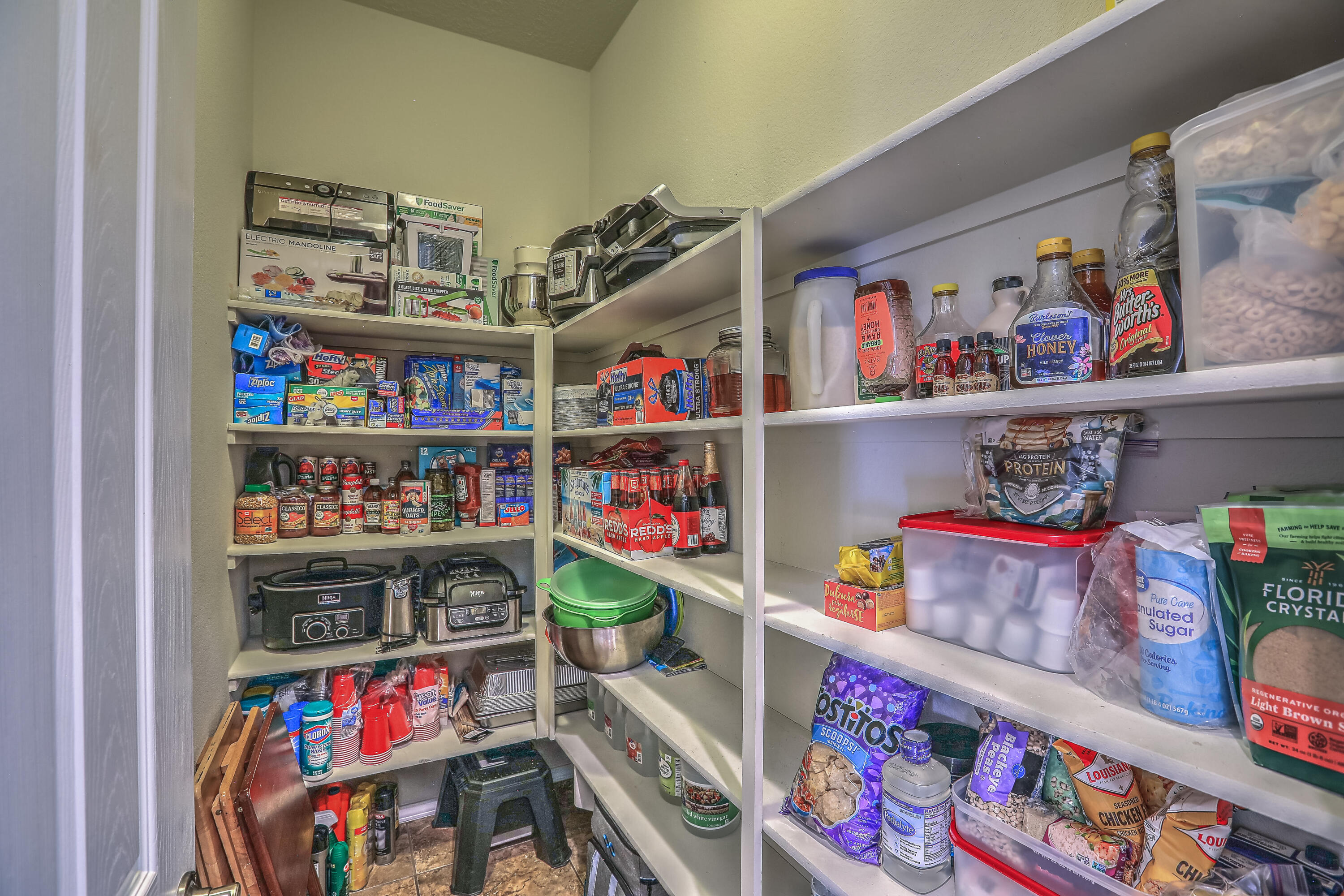 45 VISTA HERMOSA Place NE