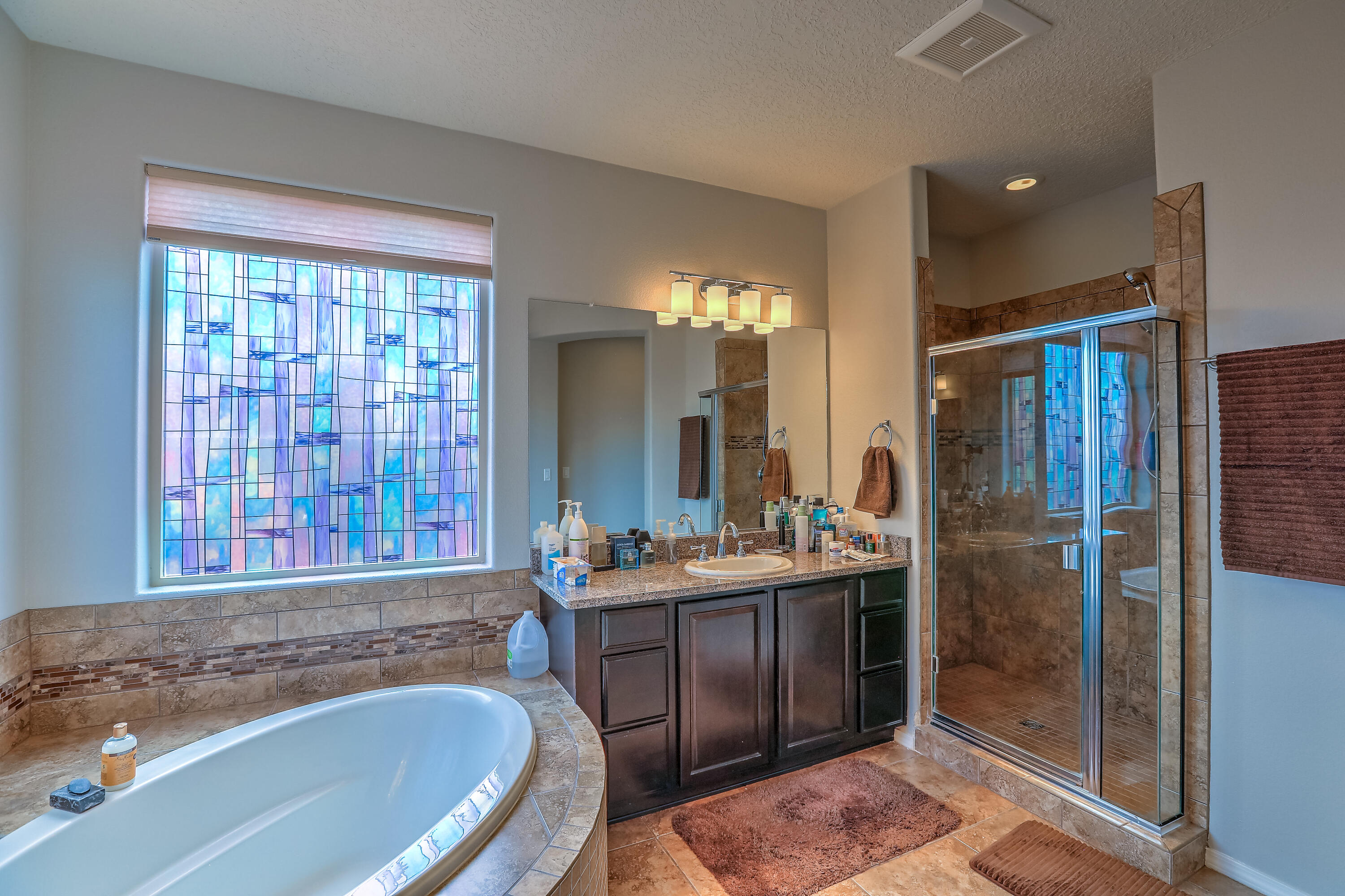 45 VISTA HERMOSA Place NE