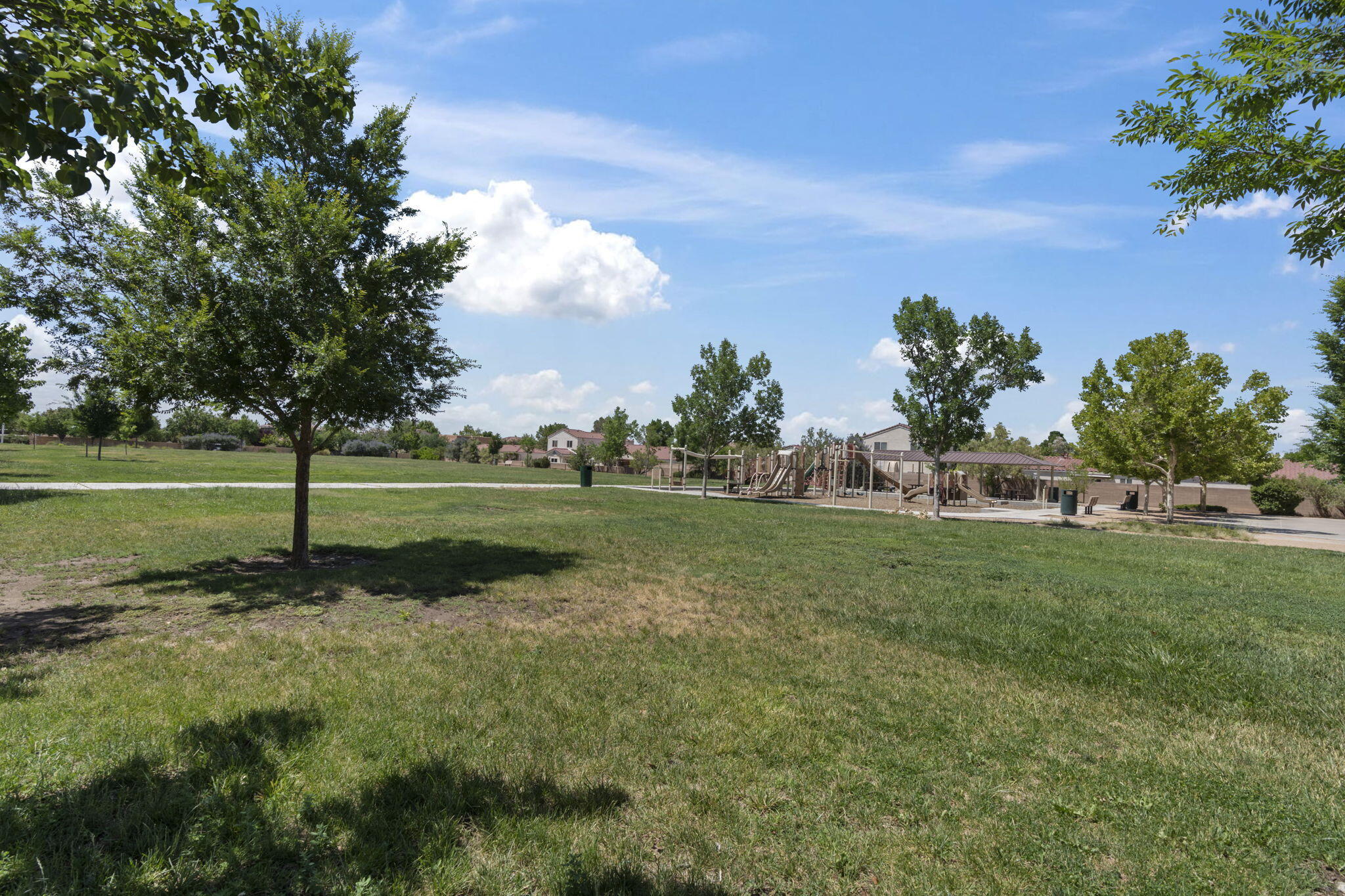 6800 Vista Del Norte Drive NE 2526