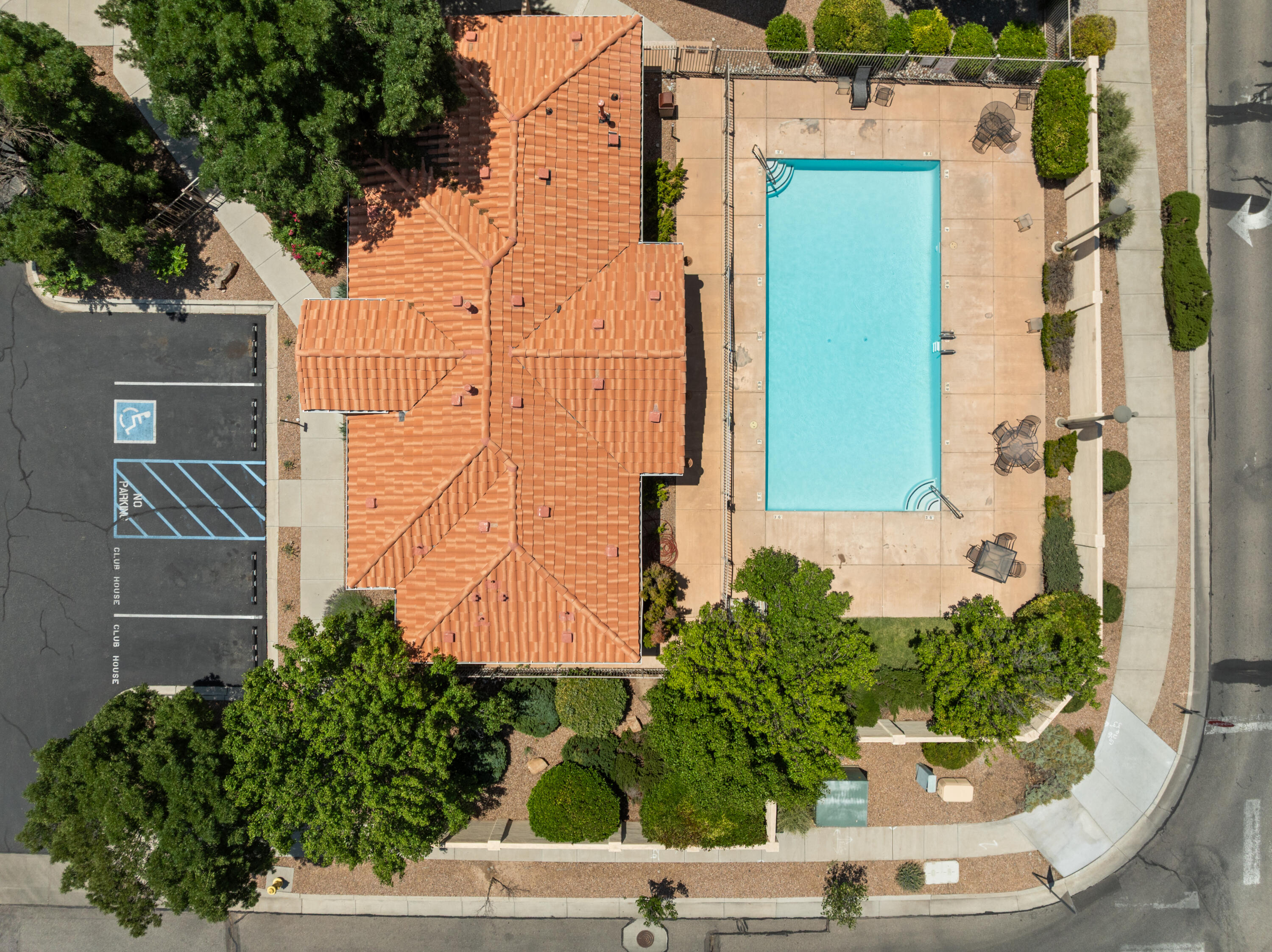 6800 Vista Del Norte Drive NE 2526