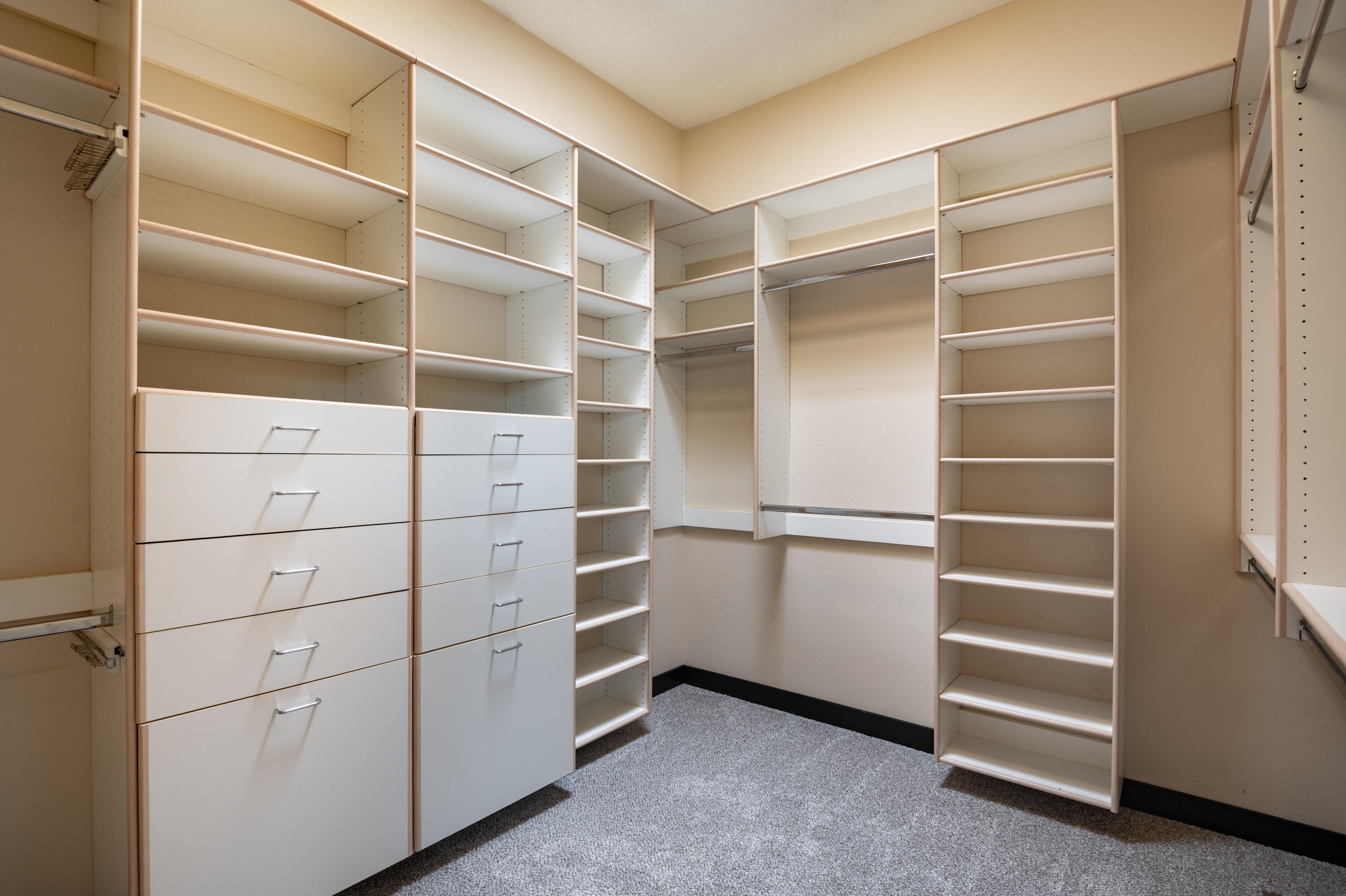 12808 DESERT SKY Avenue NE