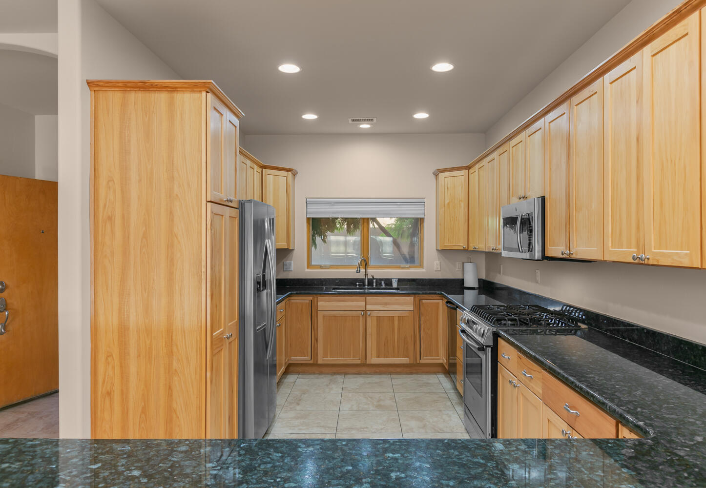 31 WIND Road NW