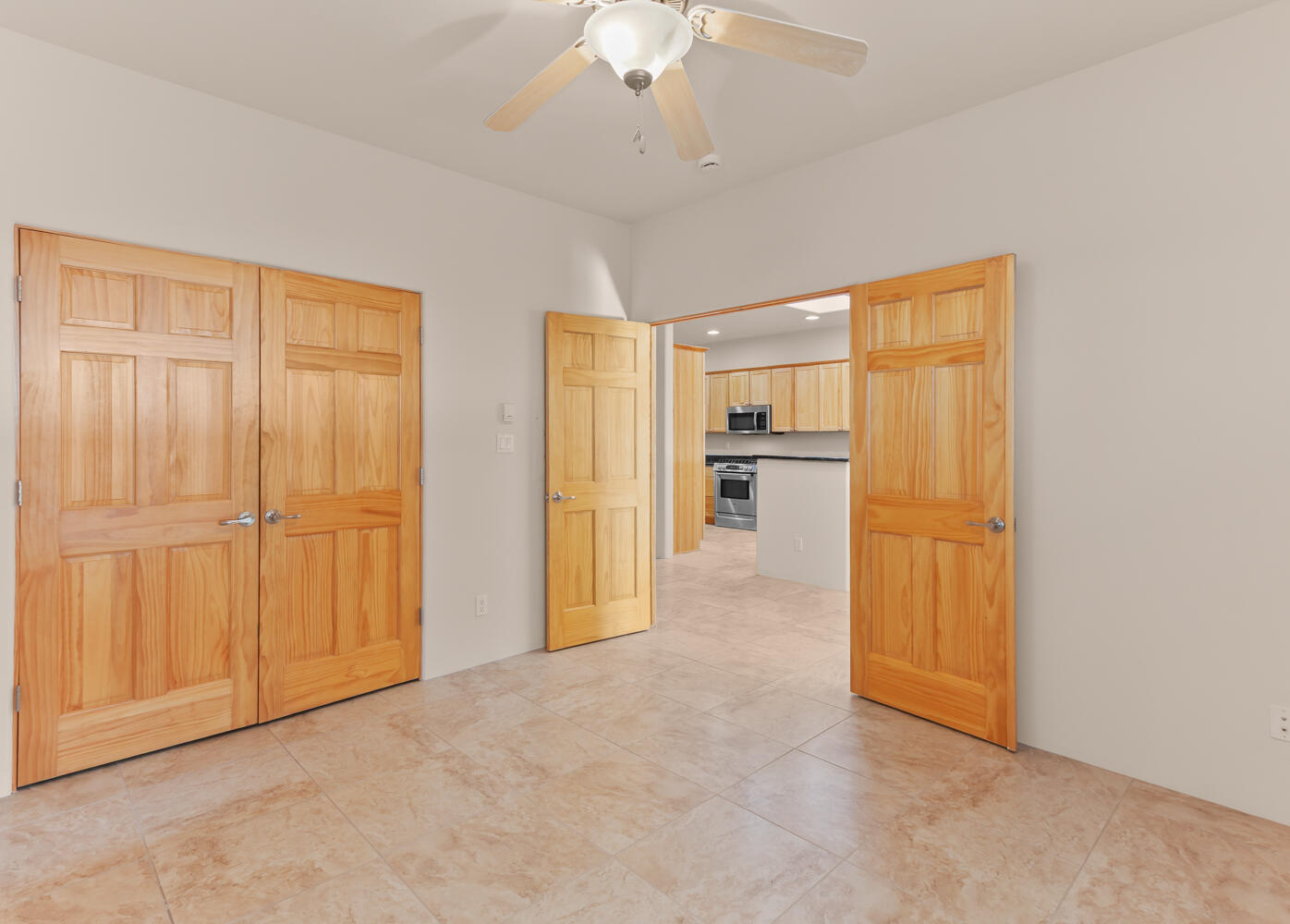 31 WIND Road NW