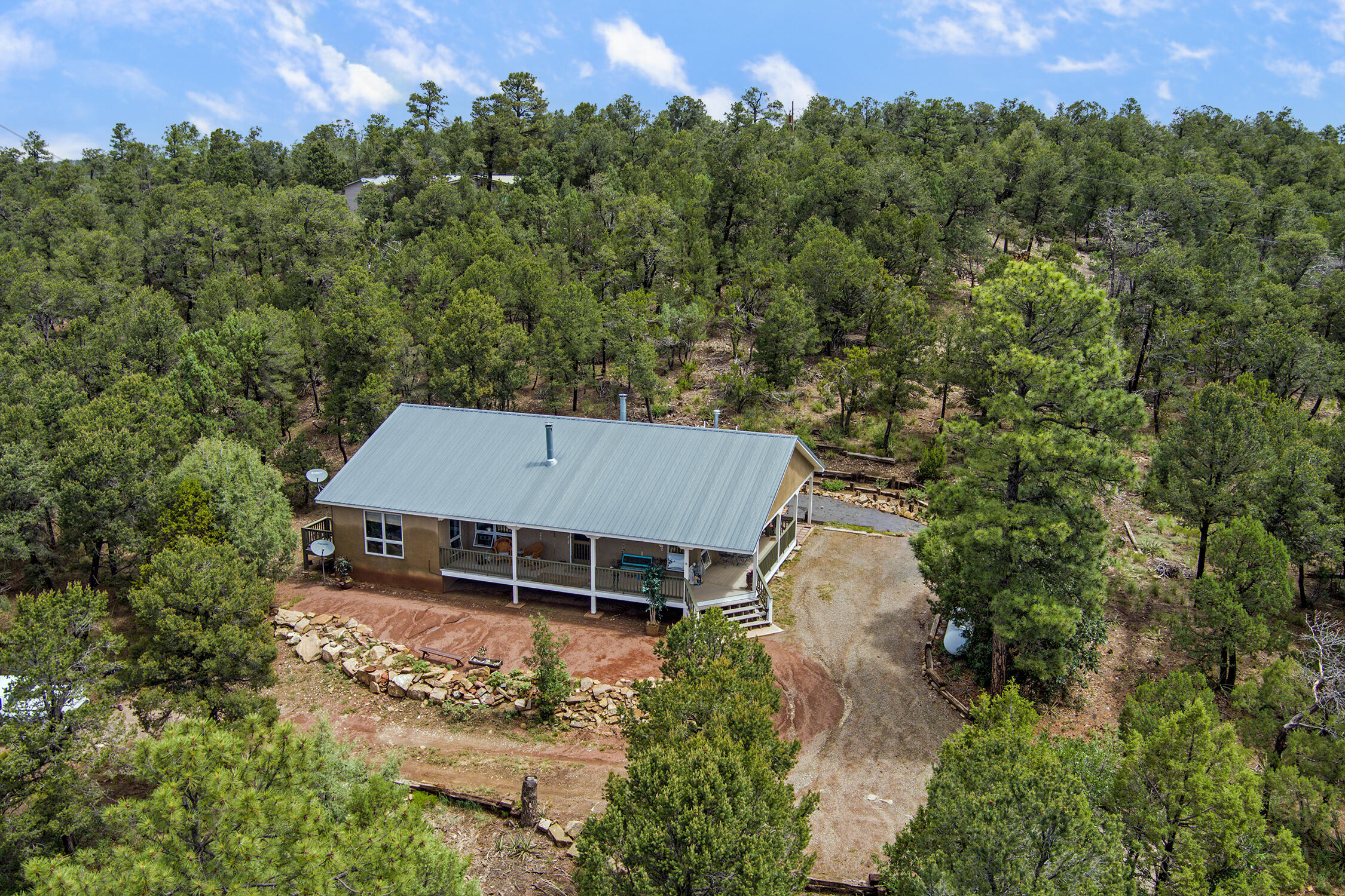 109 CAROLINO CANYON Road