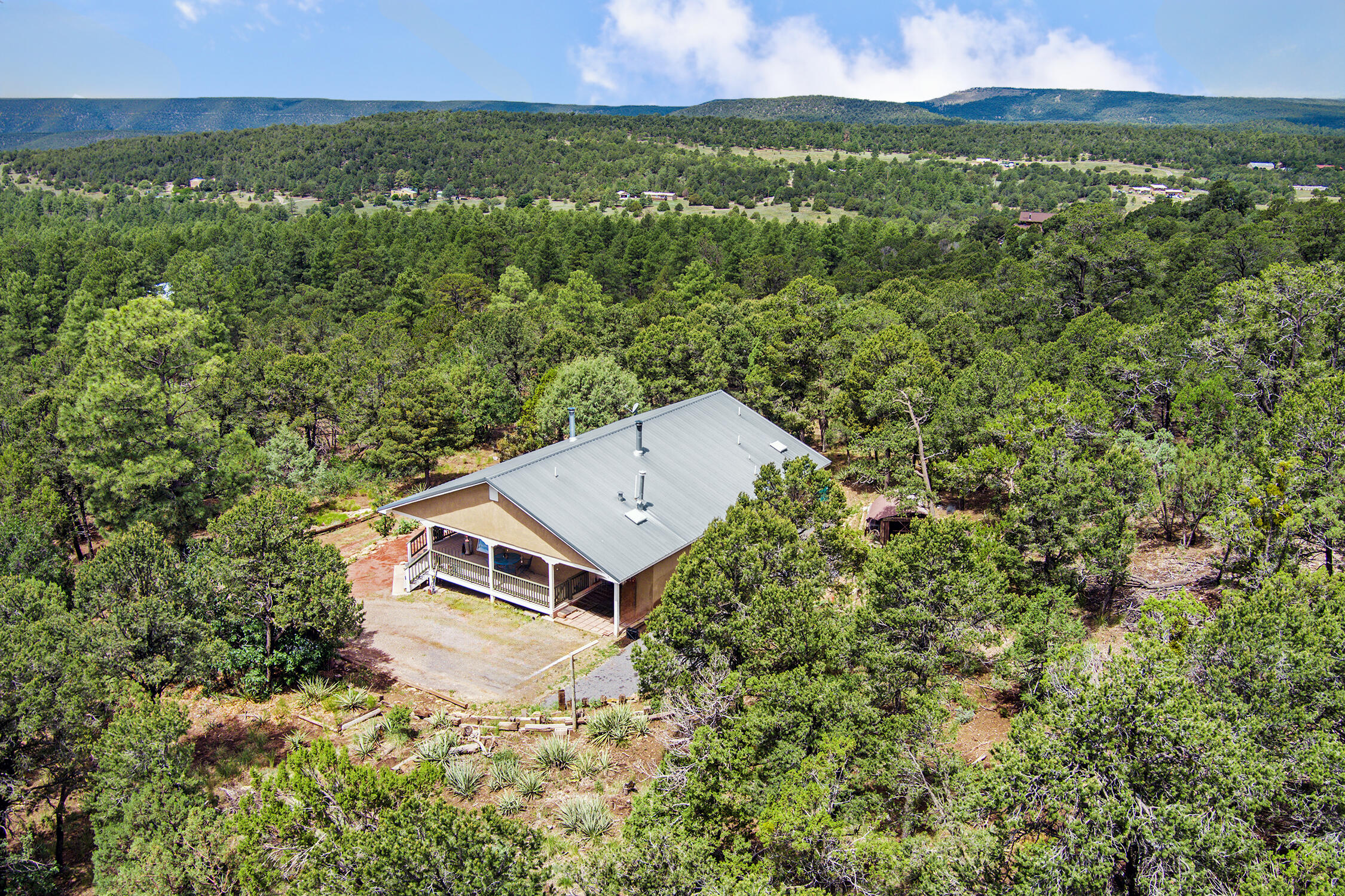 109 CAROLINO CANYON Road