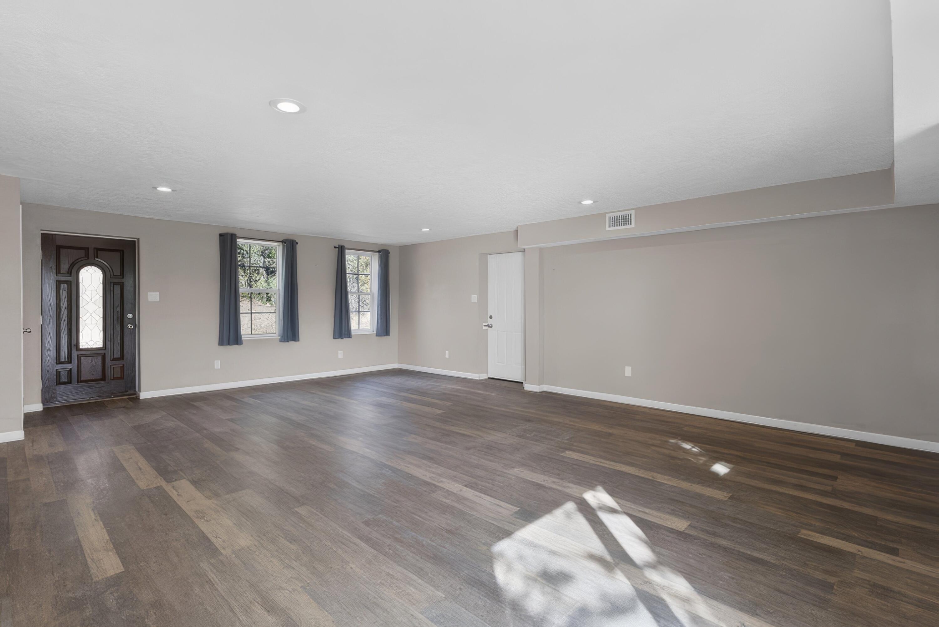 40 MULBERRY Loop