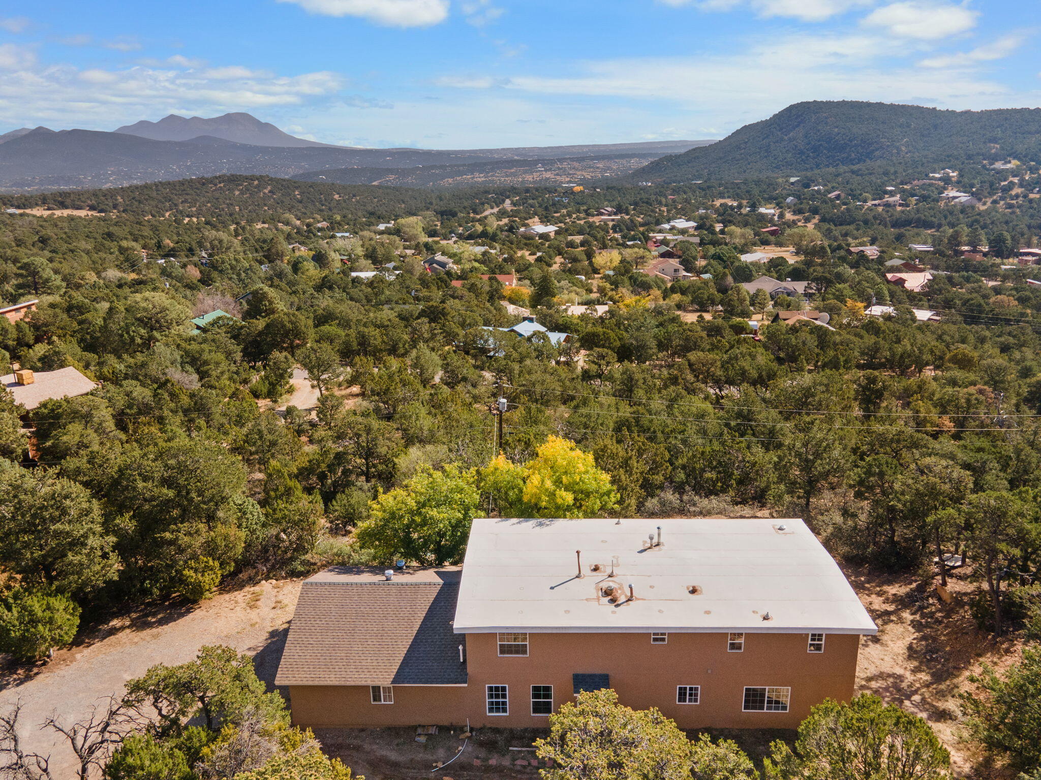 40 MULBERRY Loop