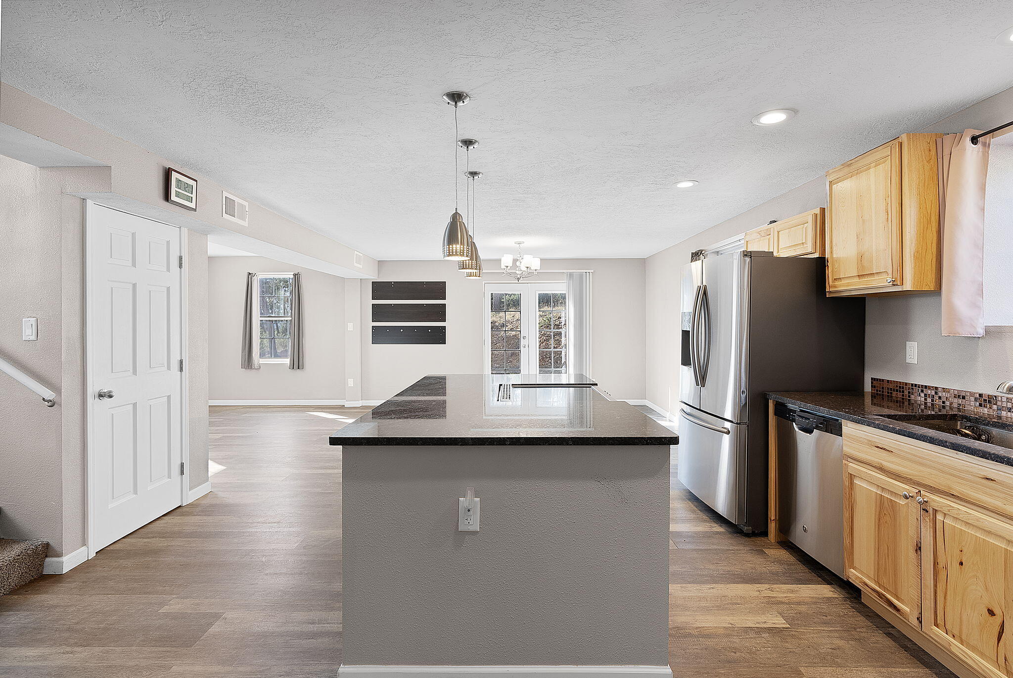 40 MULBERRY Loop