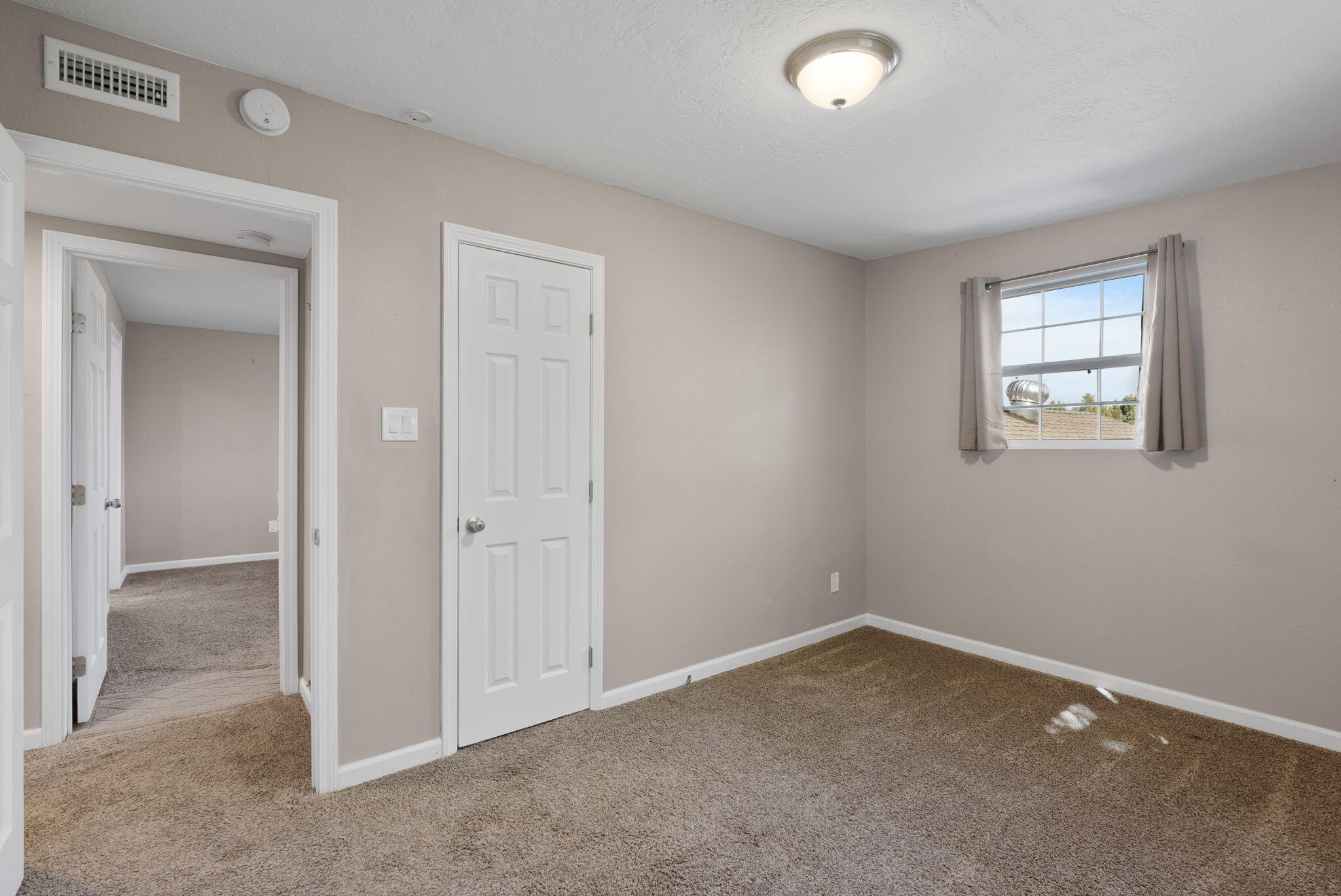 40 MULBERRY Loop