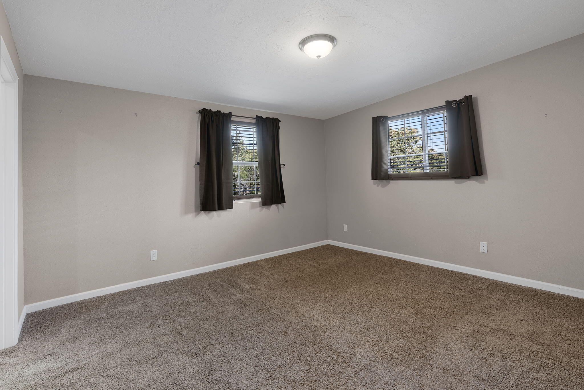 40 MULBERRY Loop