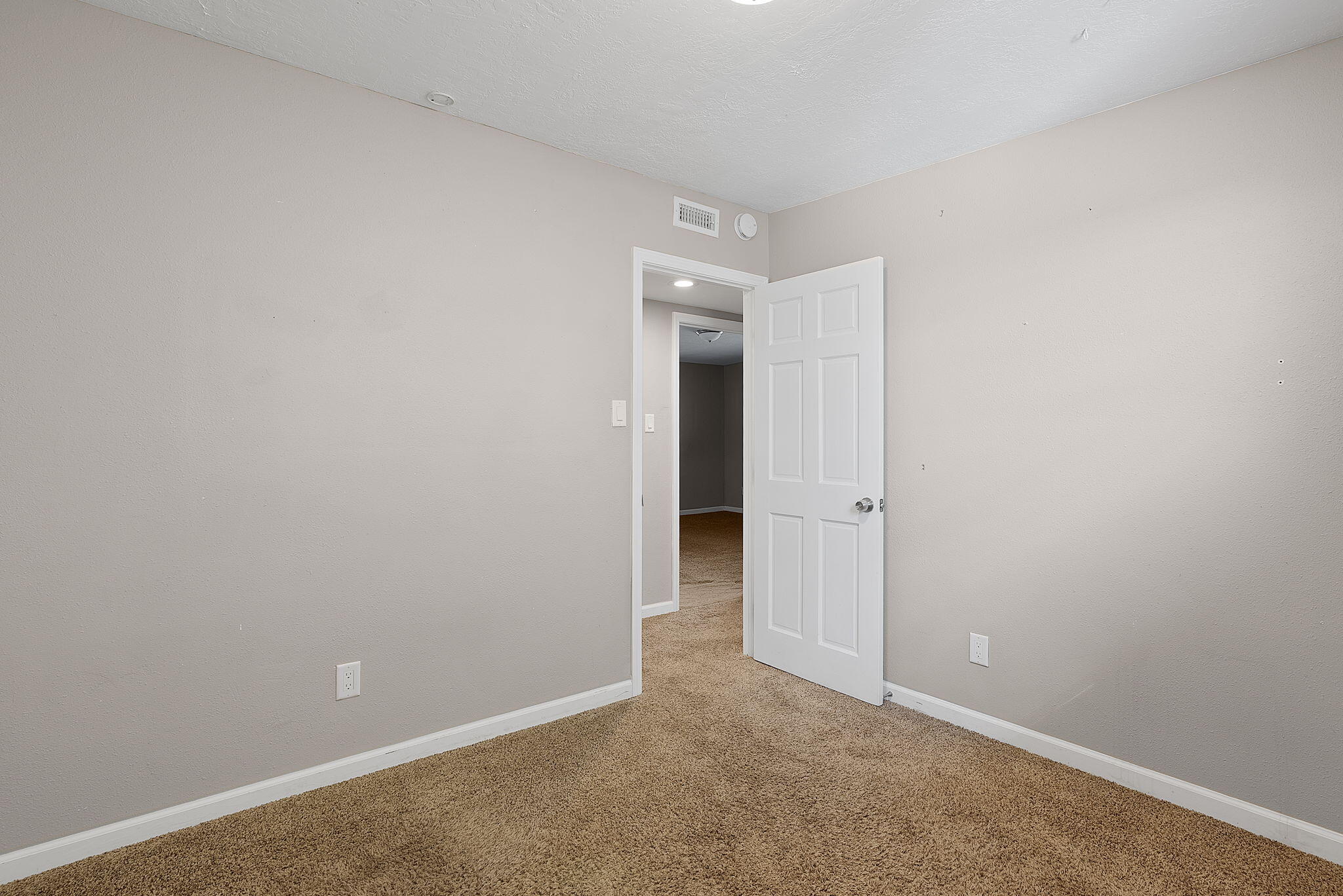 40 MULBERRY Loop