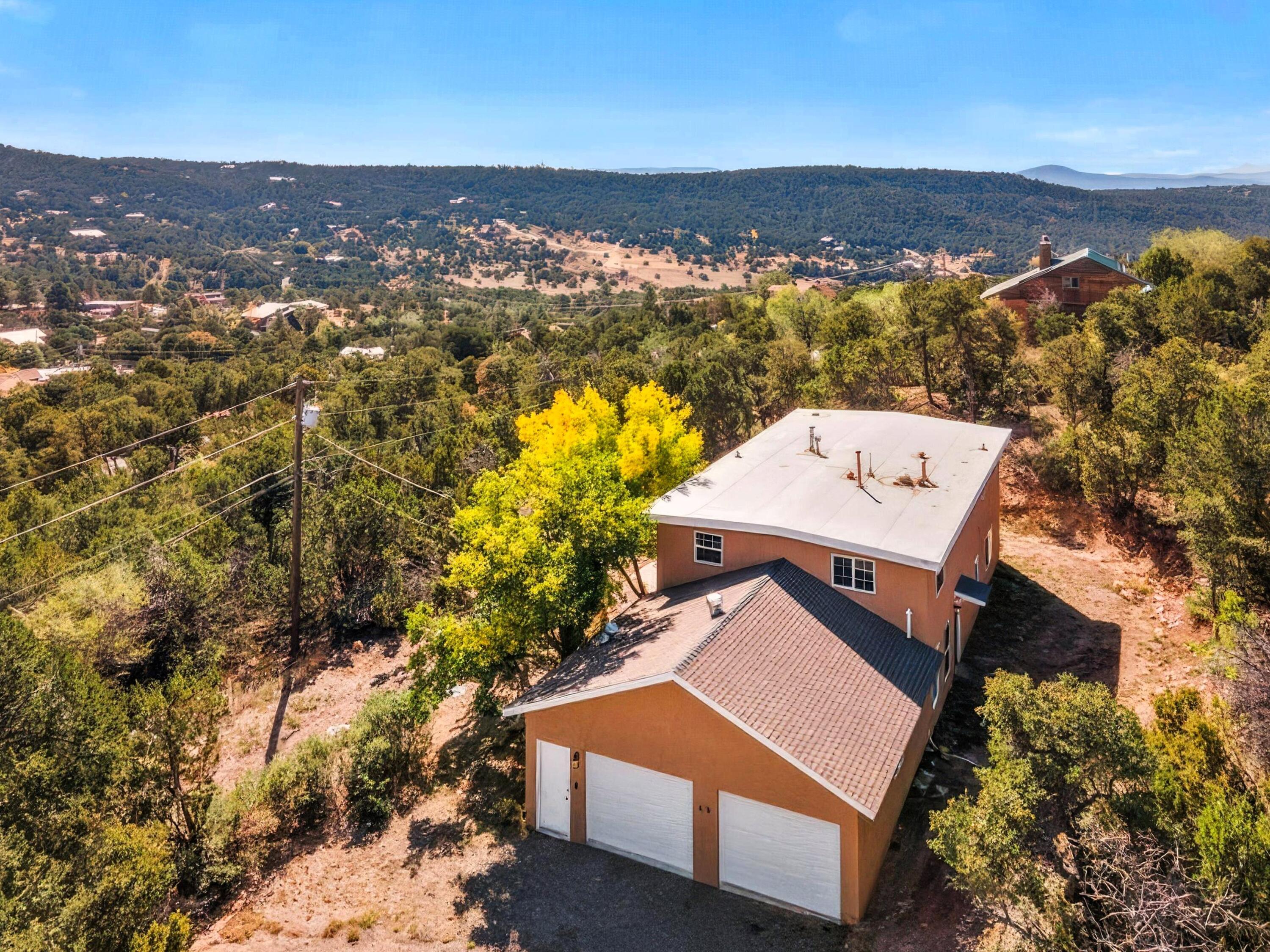 40 MULBERRY Loop