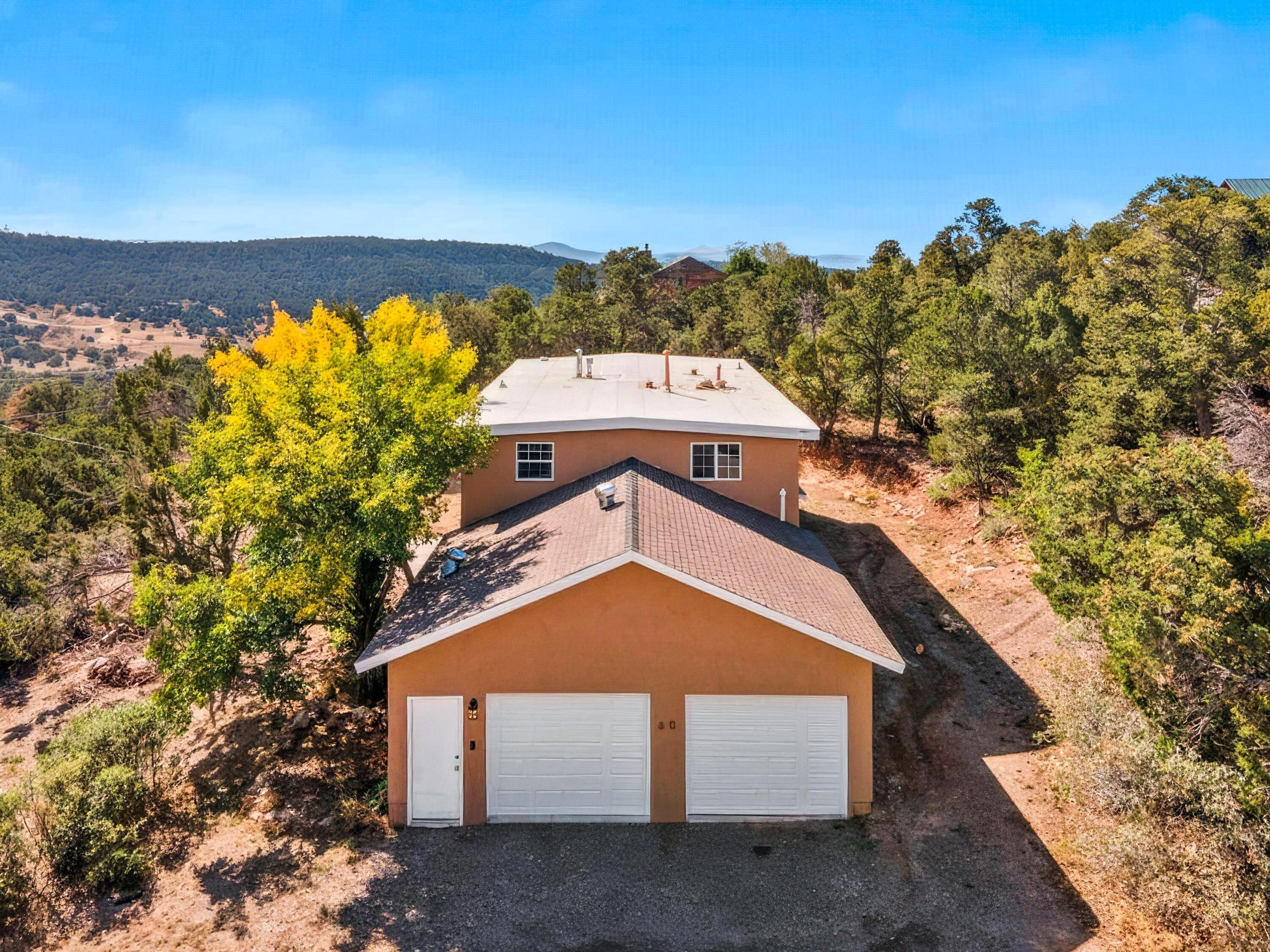 40 MULBERRY Loop