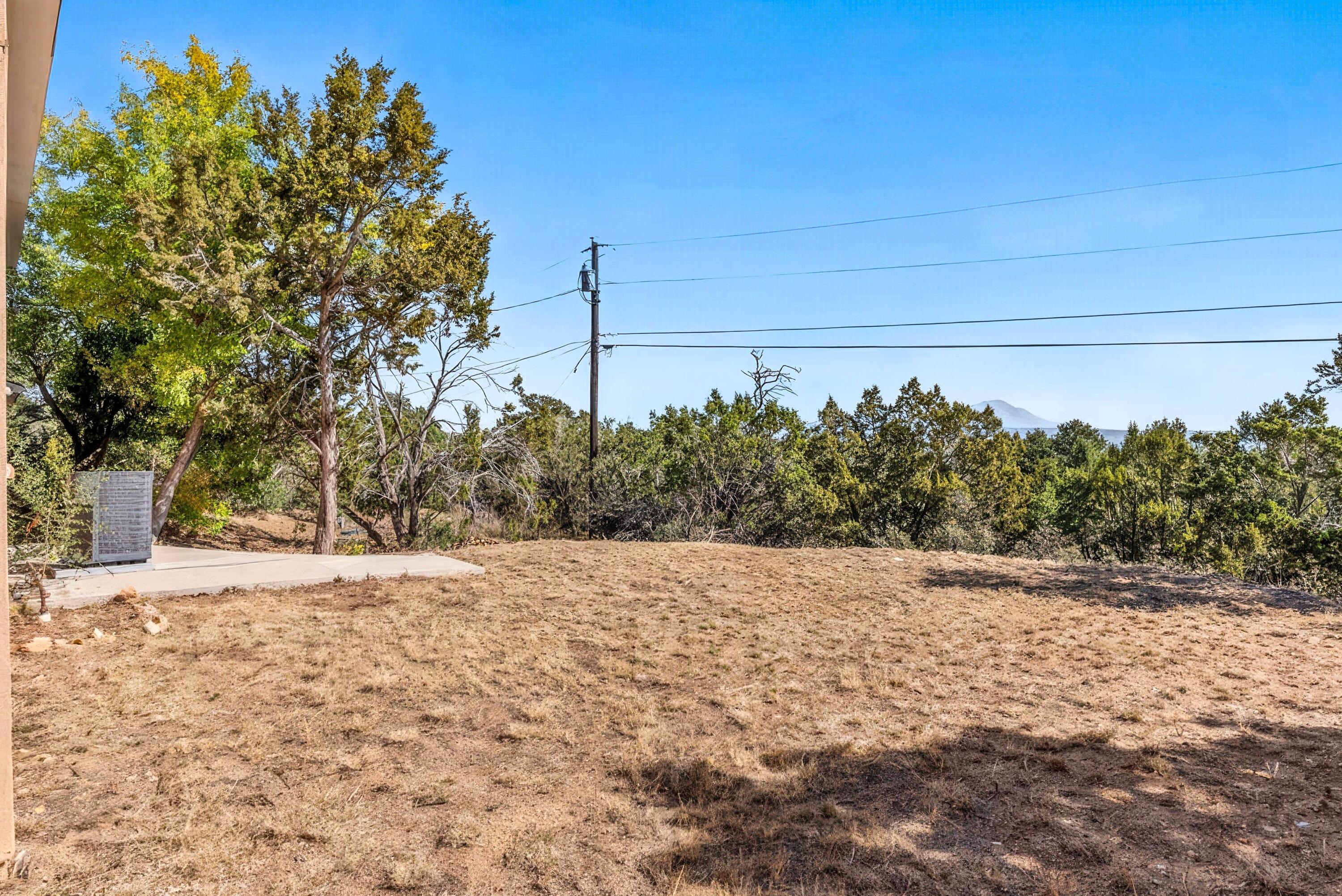 40 MULBERRY Loop