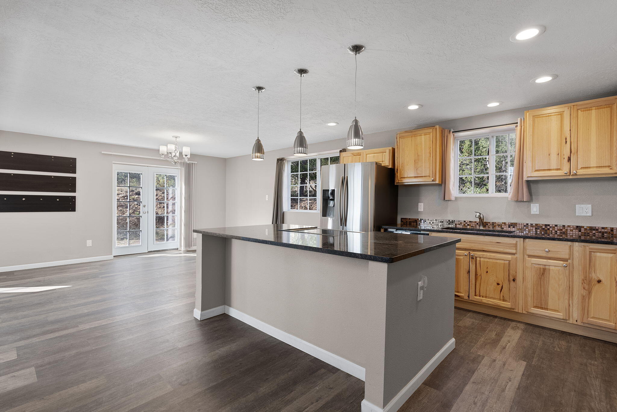 40 MULBERRY Loop