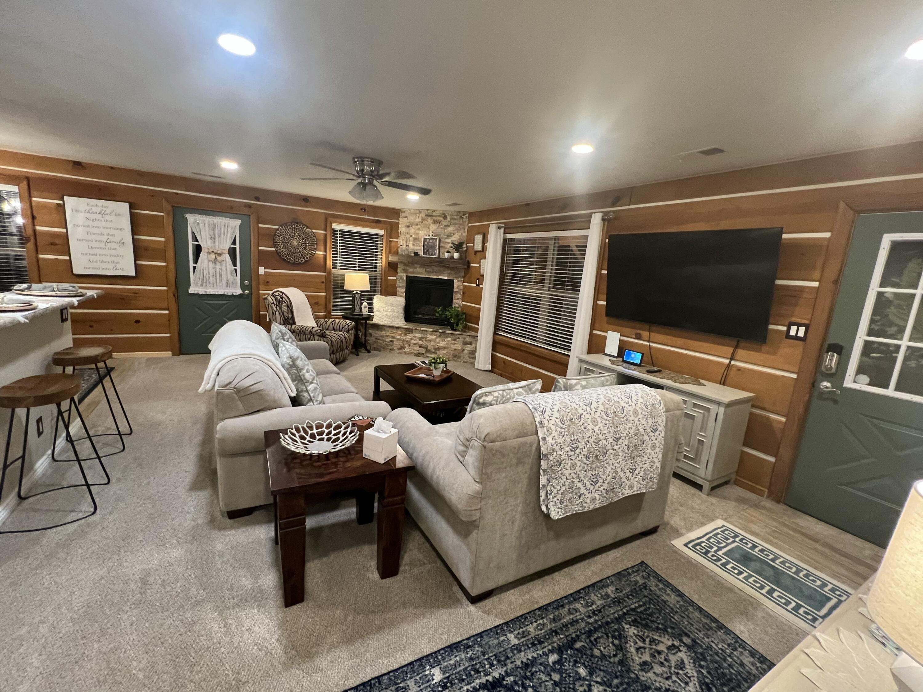 1691 PONDEROSA Drive