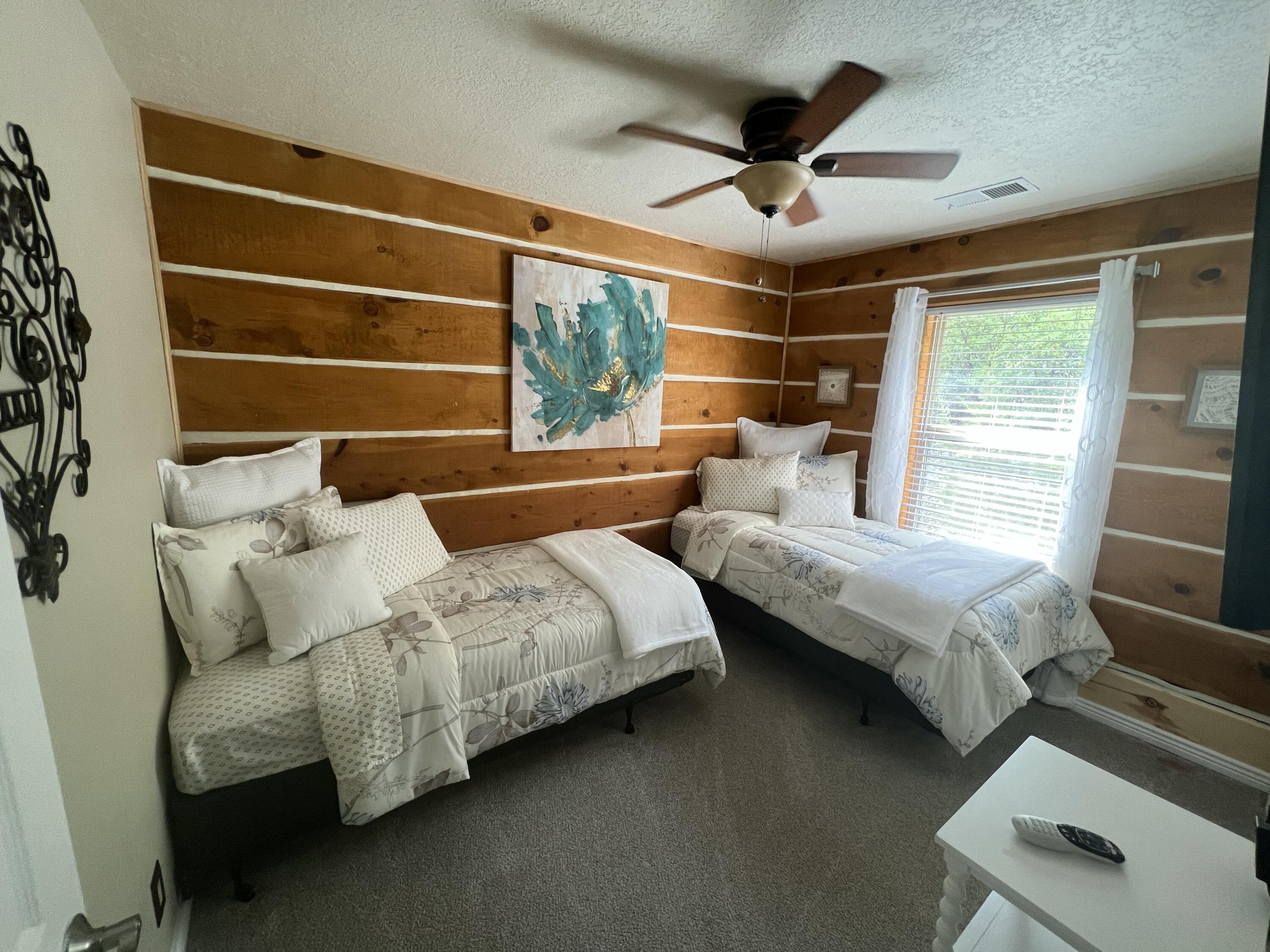 1691 PONDEROSA Drive