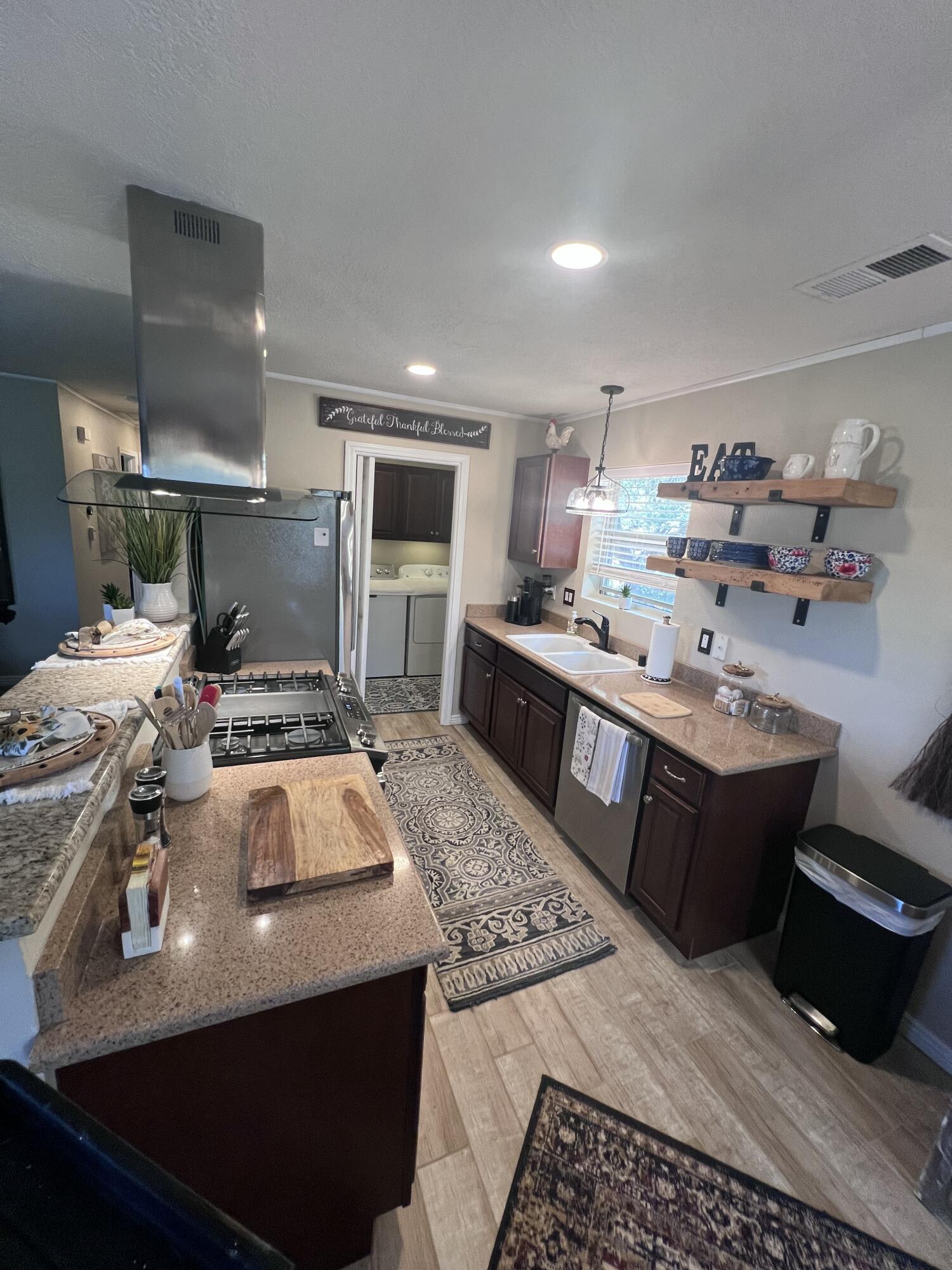 1691 PONDEROSA Drive