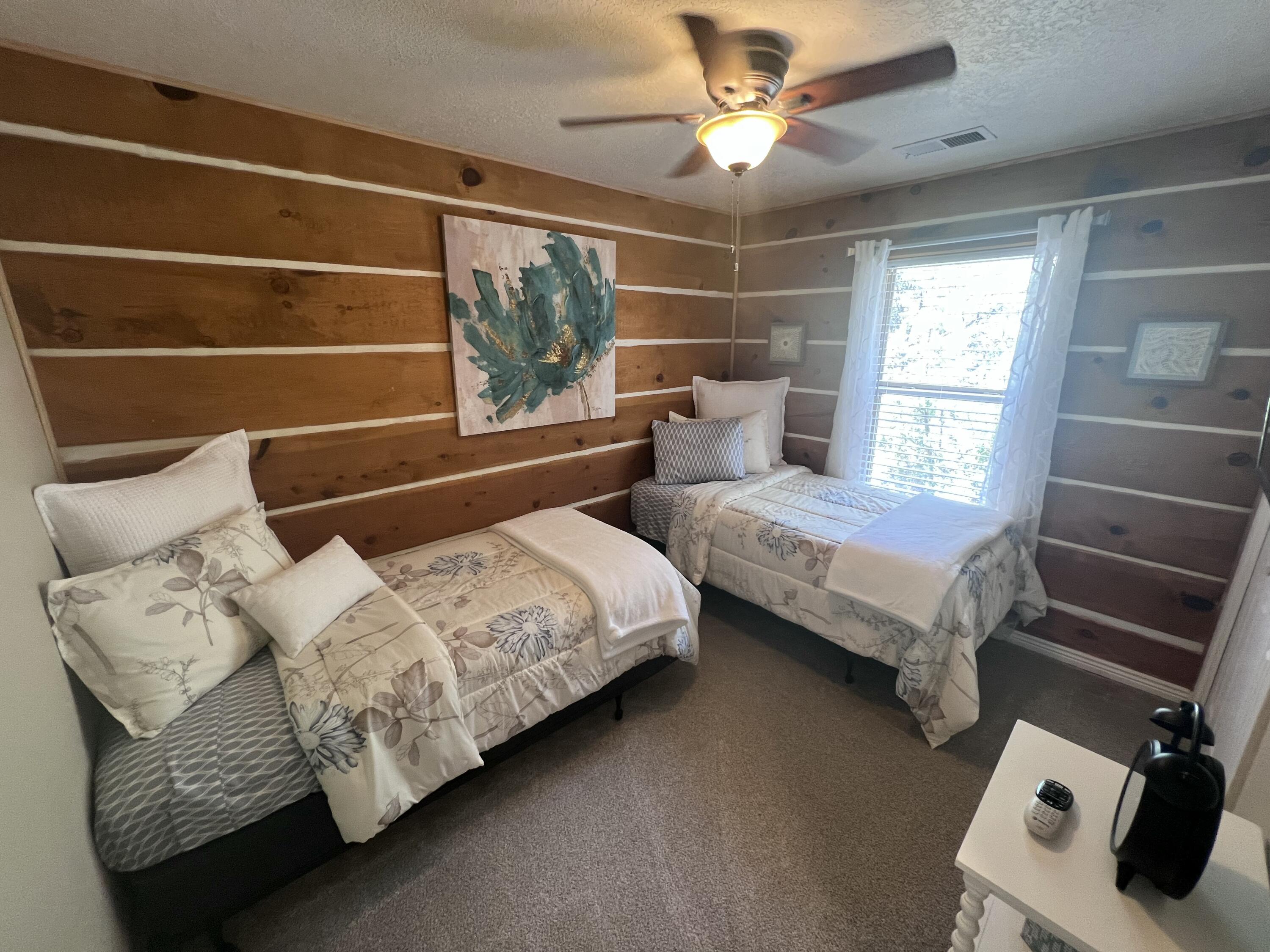 1691 PONDEROSA Drive