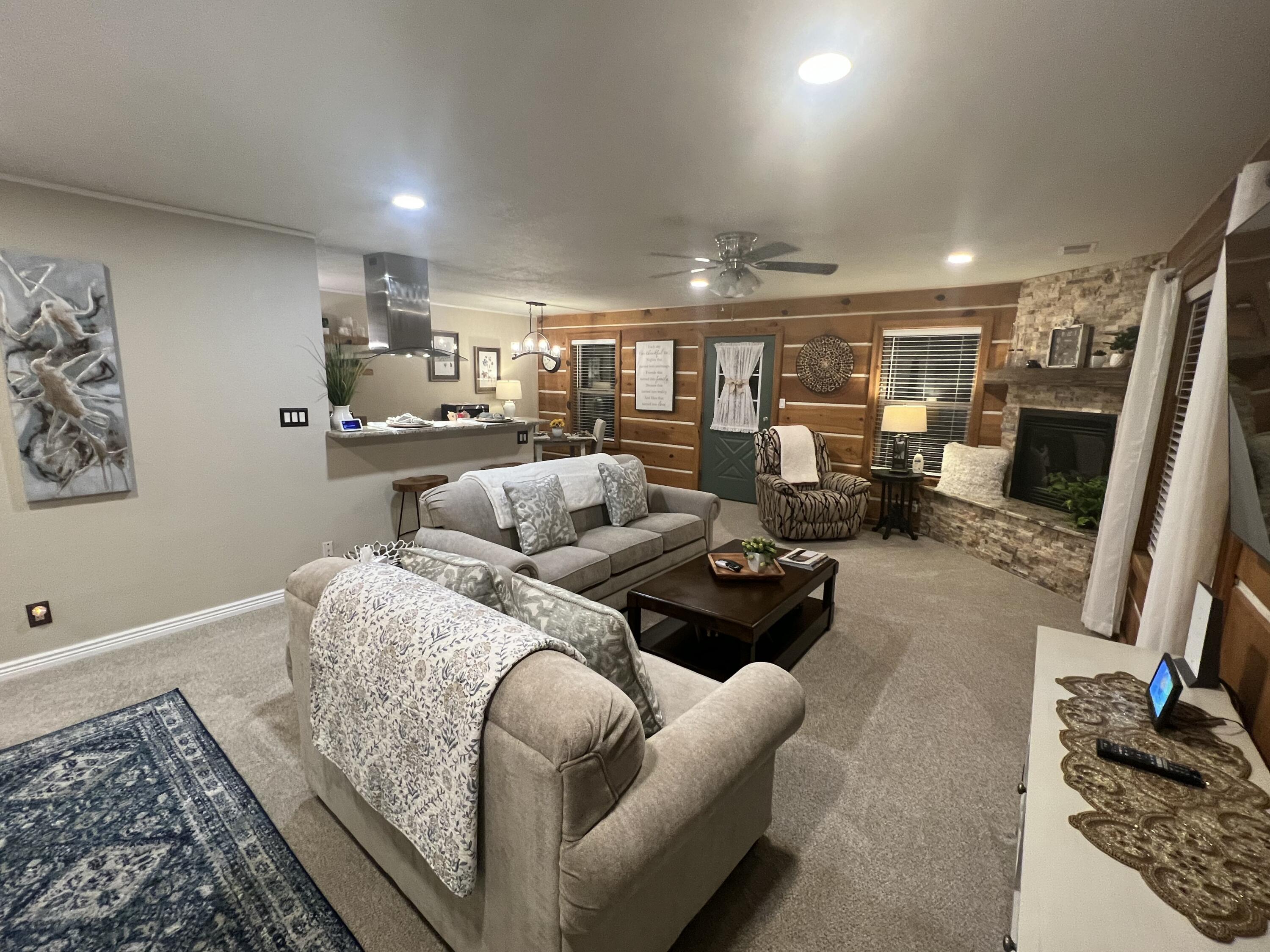 1691 PONDEROSA Drive