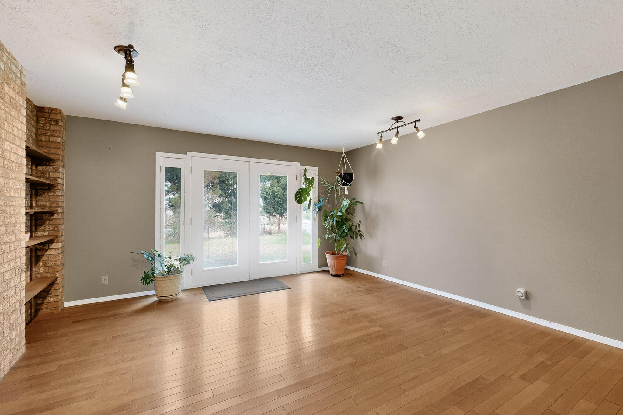 209 Goodman Avenue