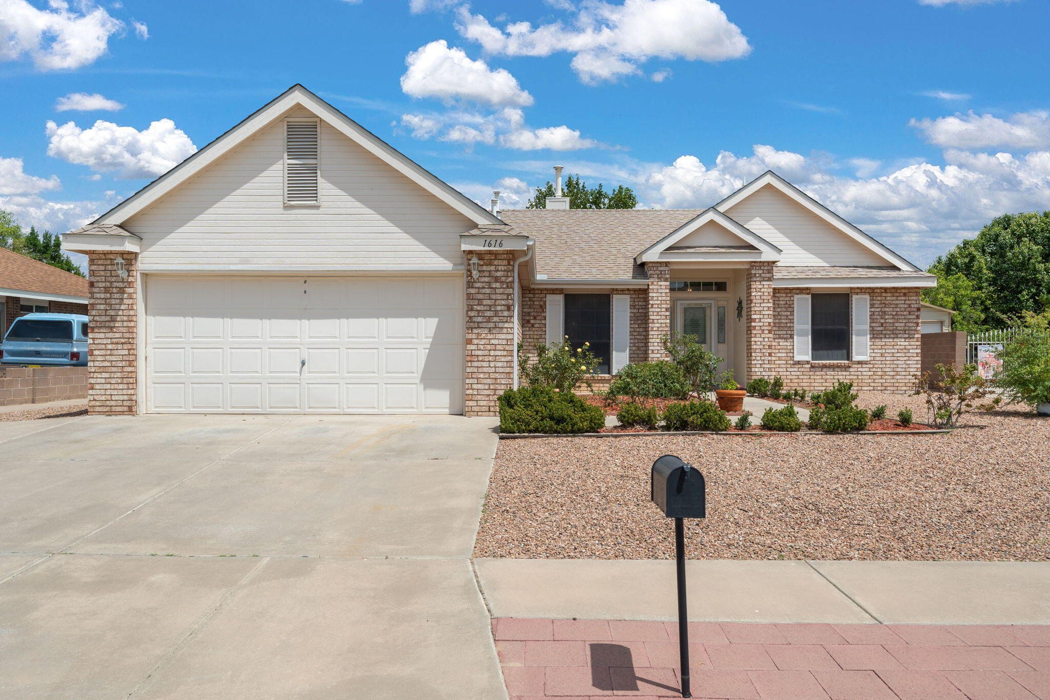 1616 Cerro Vista Loop NW