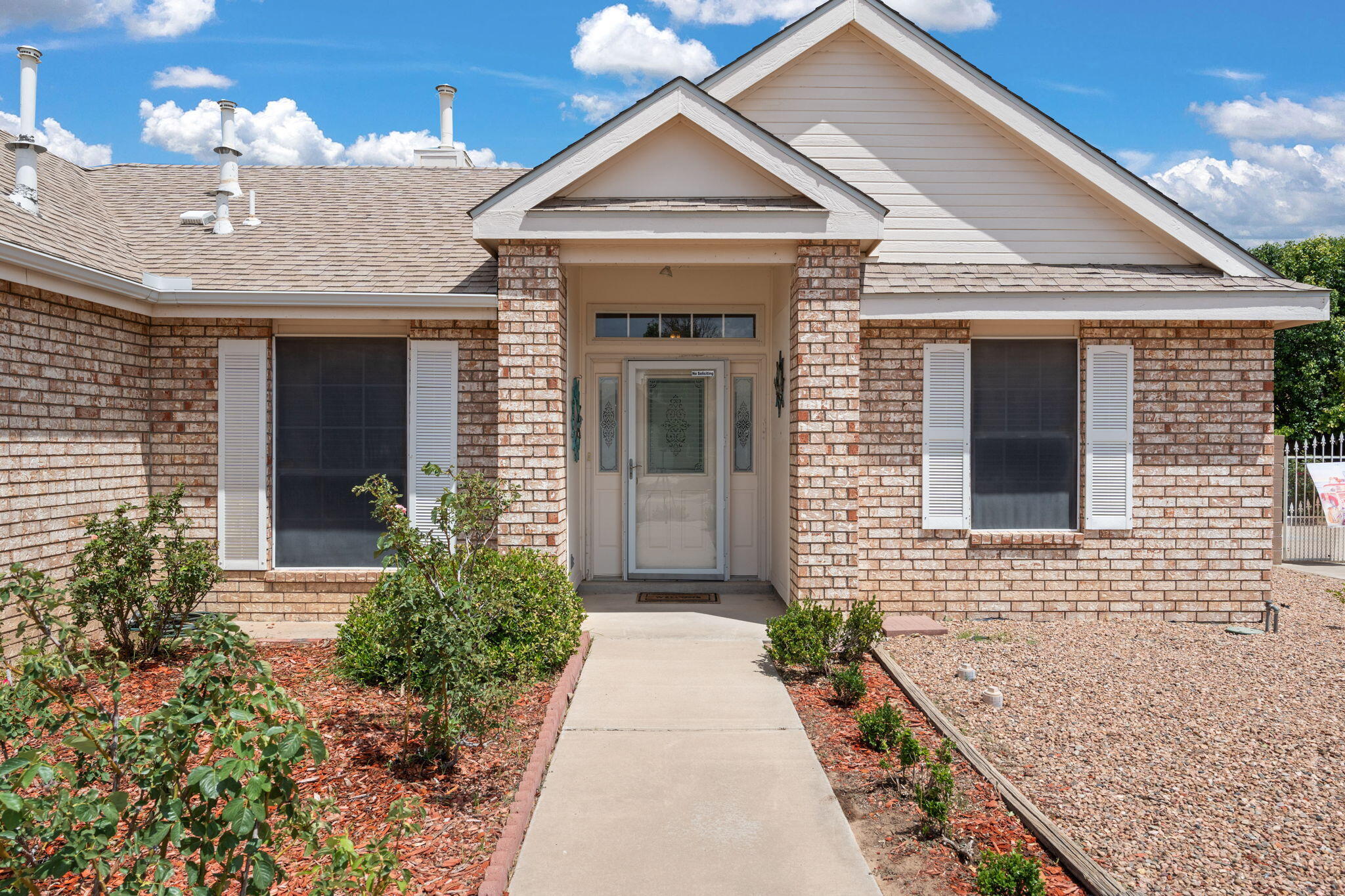 1616 Cerro Vista Loop NW